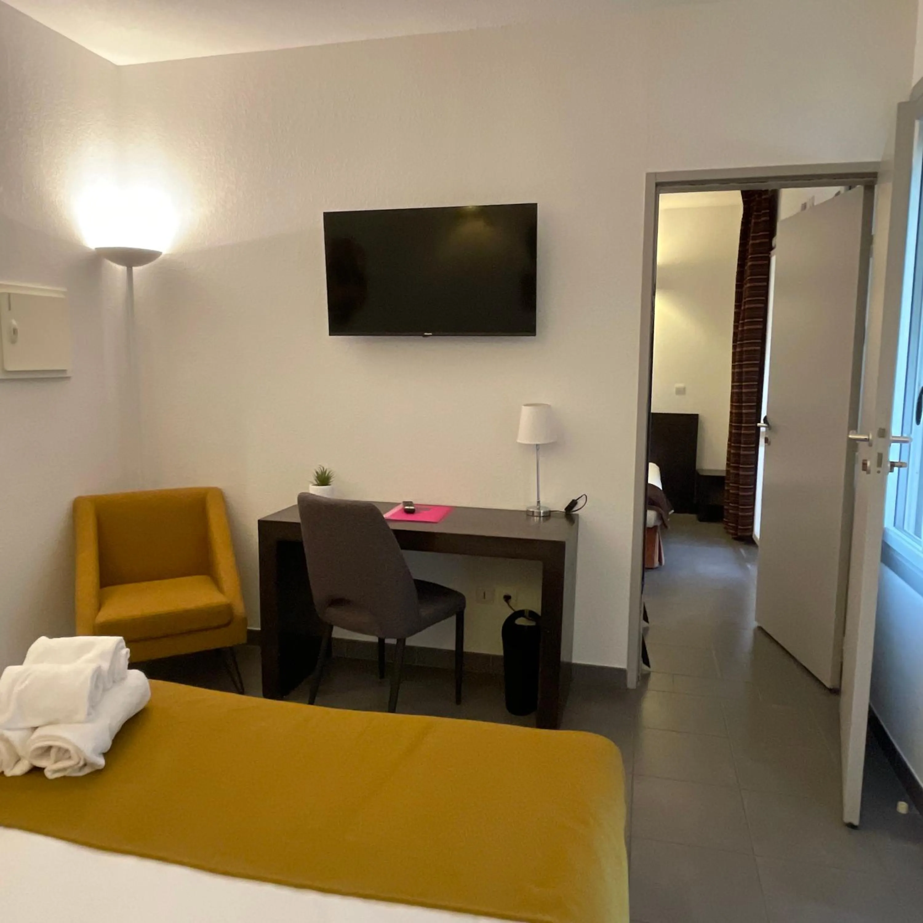 Bed in Patio De Violette