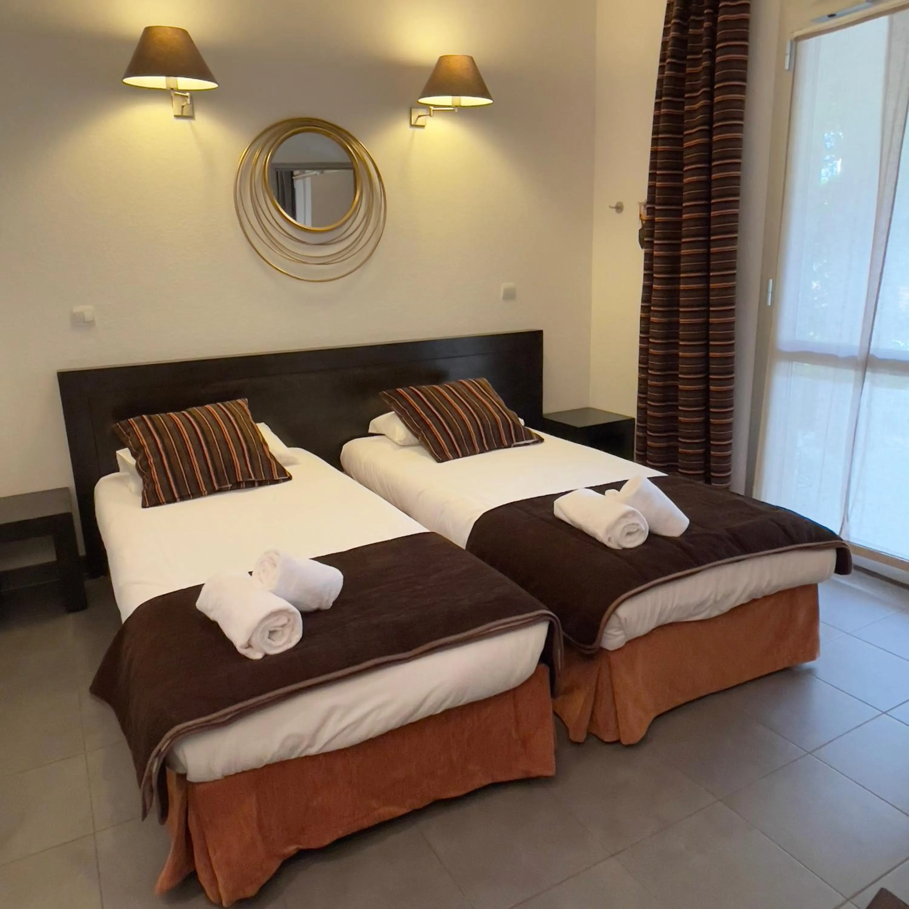 Bed in Patio De Violette