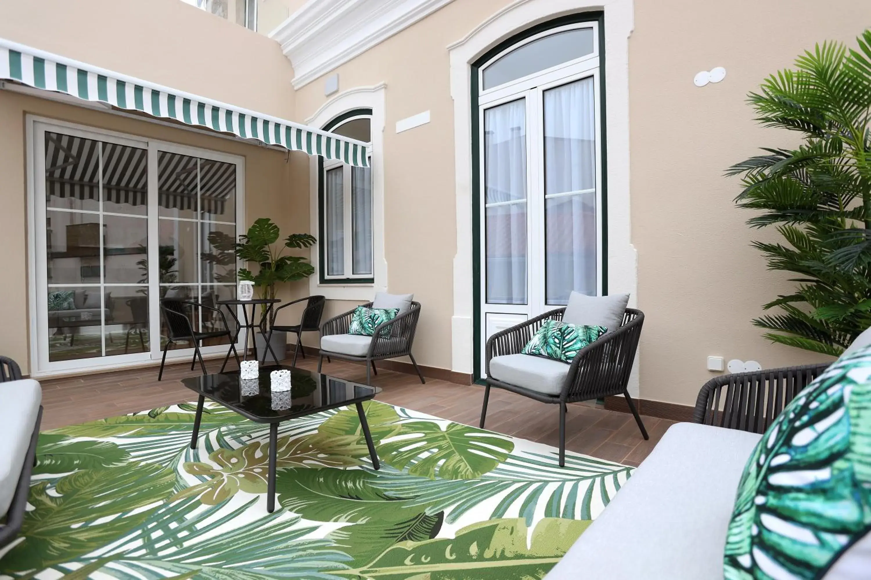 Double or Twin Room in Glass Boutique - Rooms & Suites Double or Twin Room in Glass Boutique - Rooms & Suites