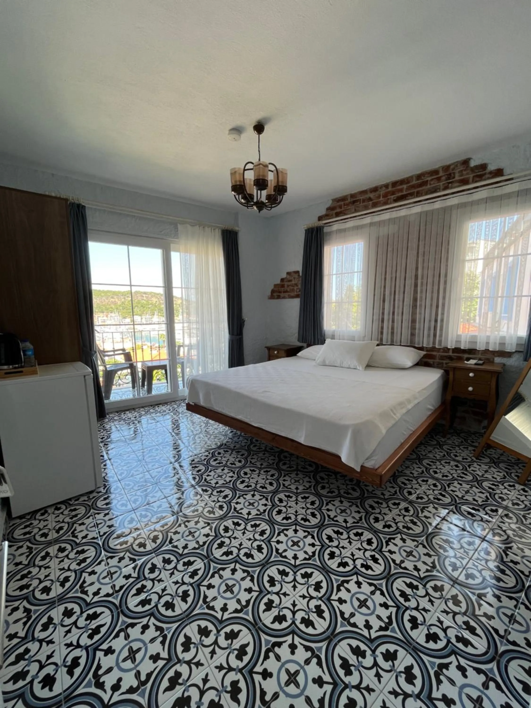 Photo of the whole room, Bed in Villa Veria
