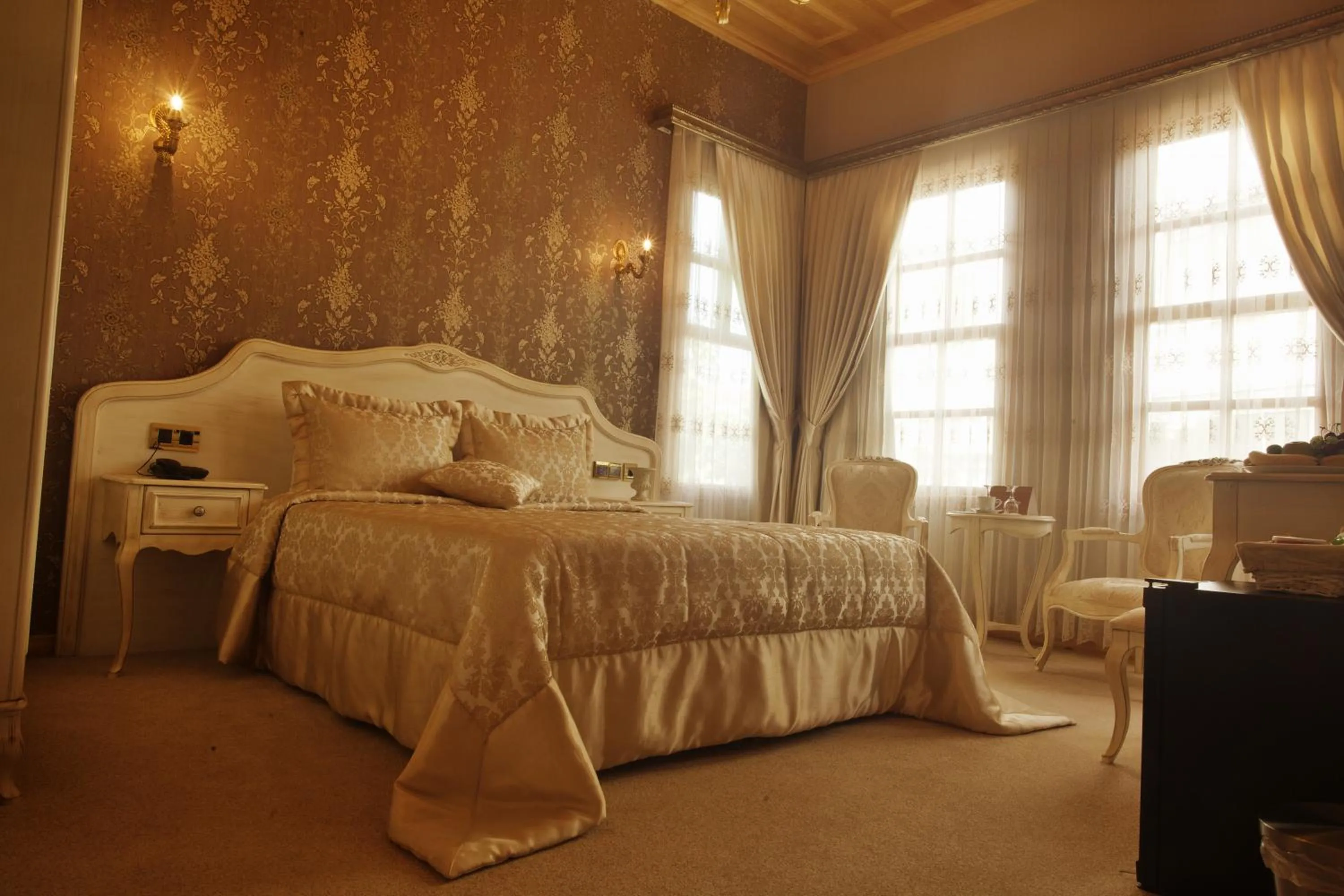 Bed in Ada Palas Buyukada