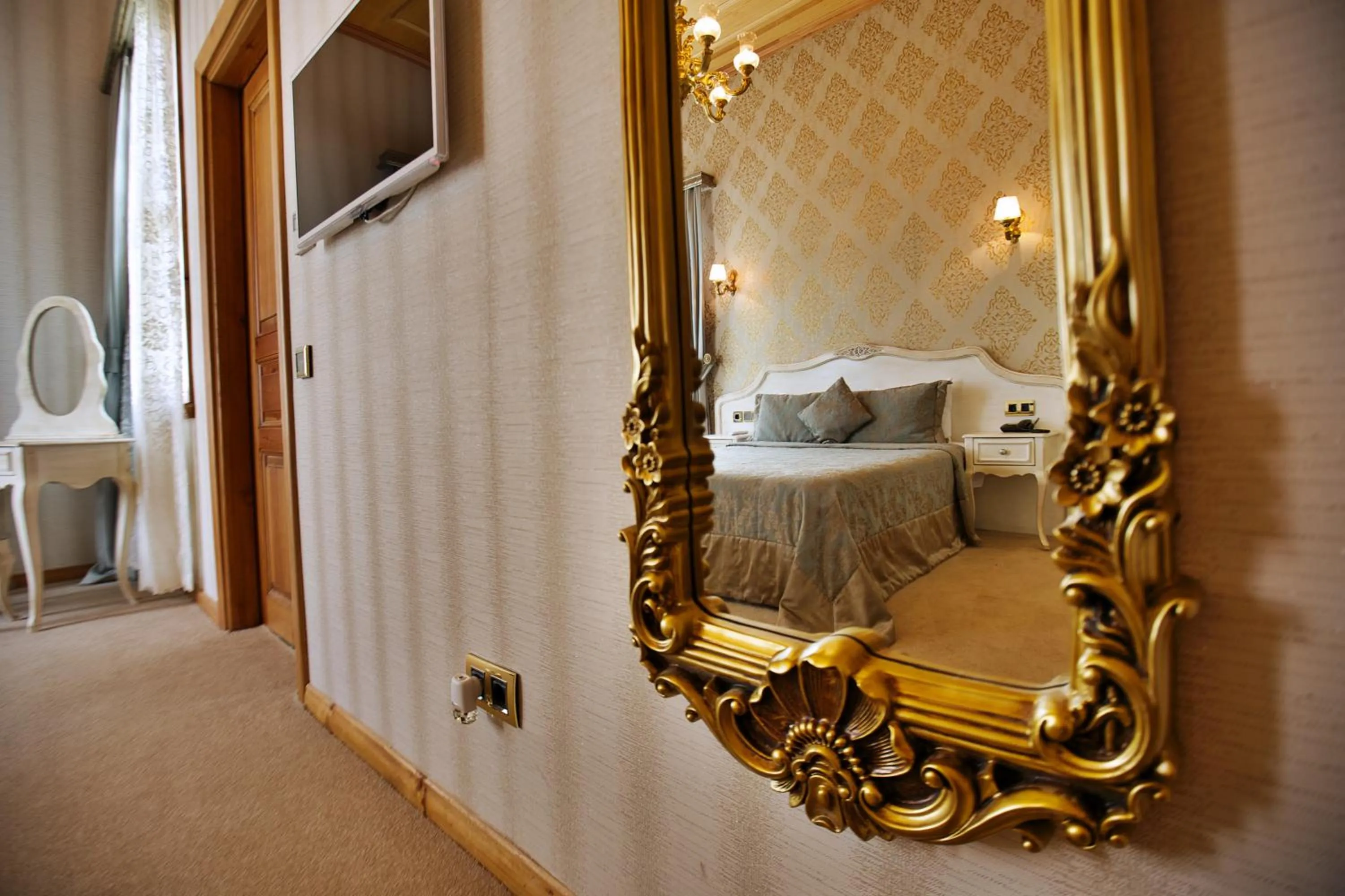 Decorative detail, Bed in Ada Palas Buyukada