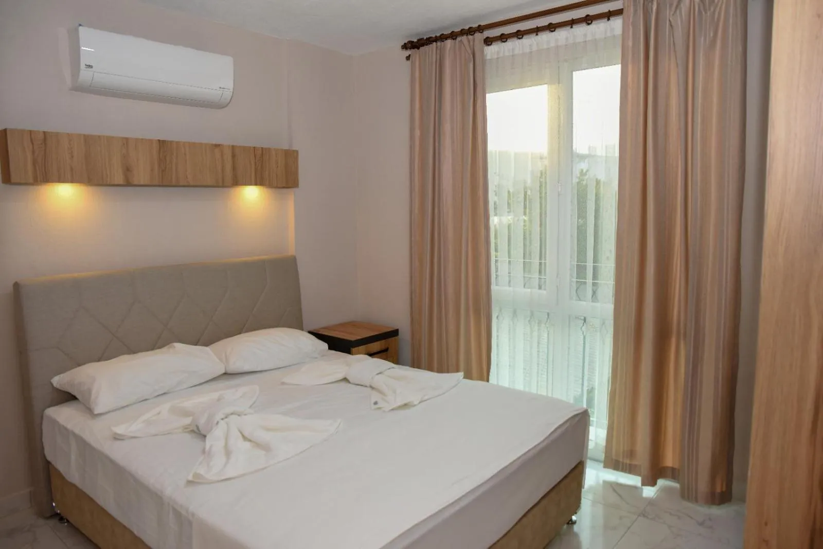 Bed in İRBEÇ APART & BUNGALOW