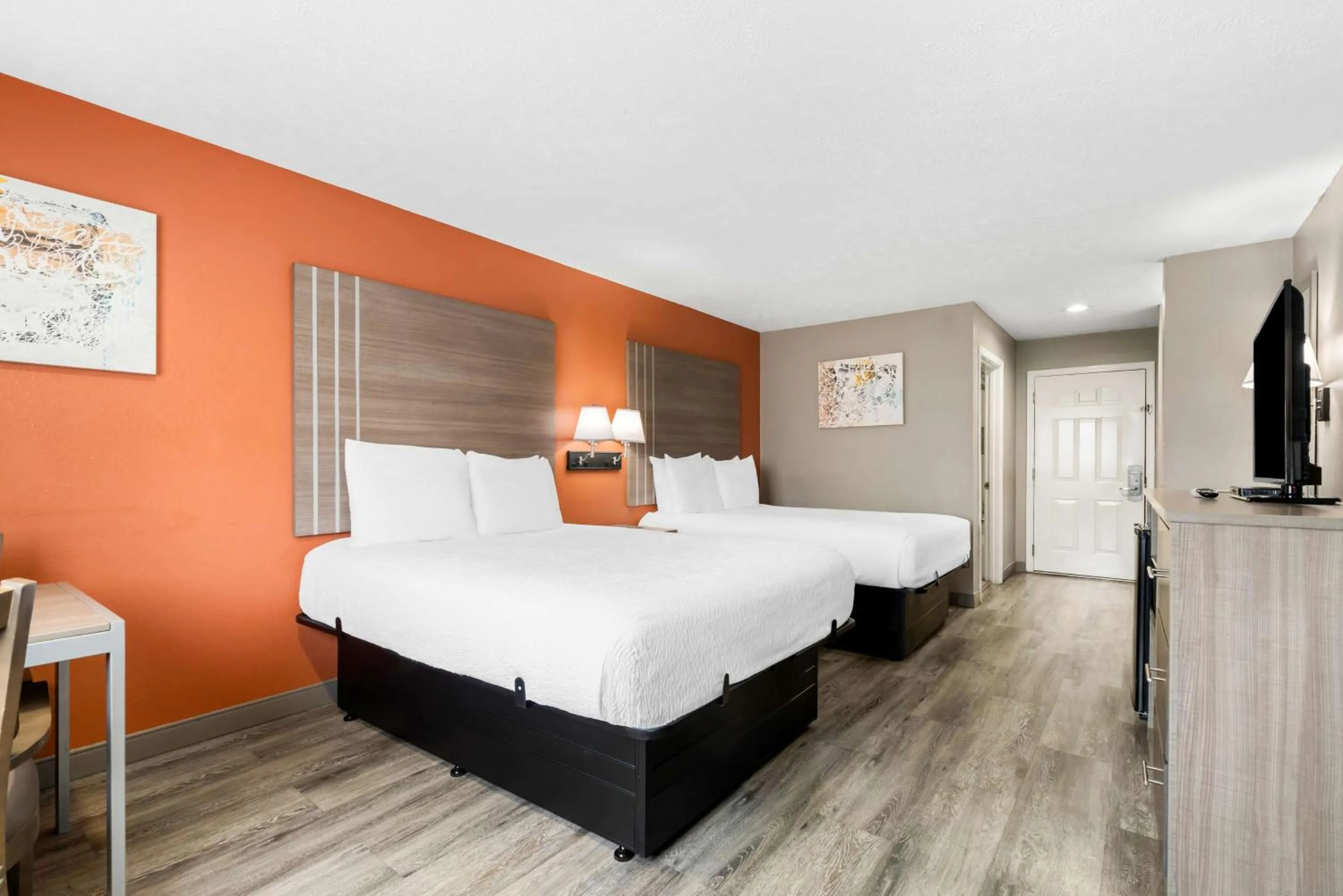 Bedroom in Best Western Gateway Inn