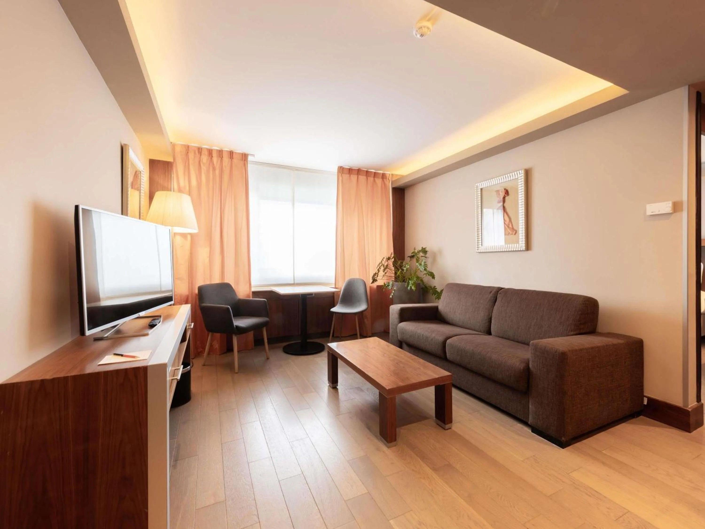 Bedroom in Sofitel Lyon Bellecour