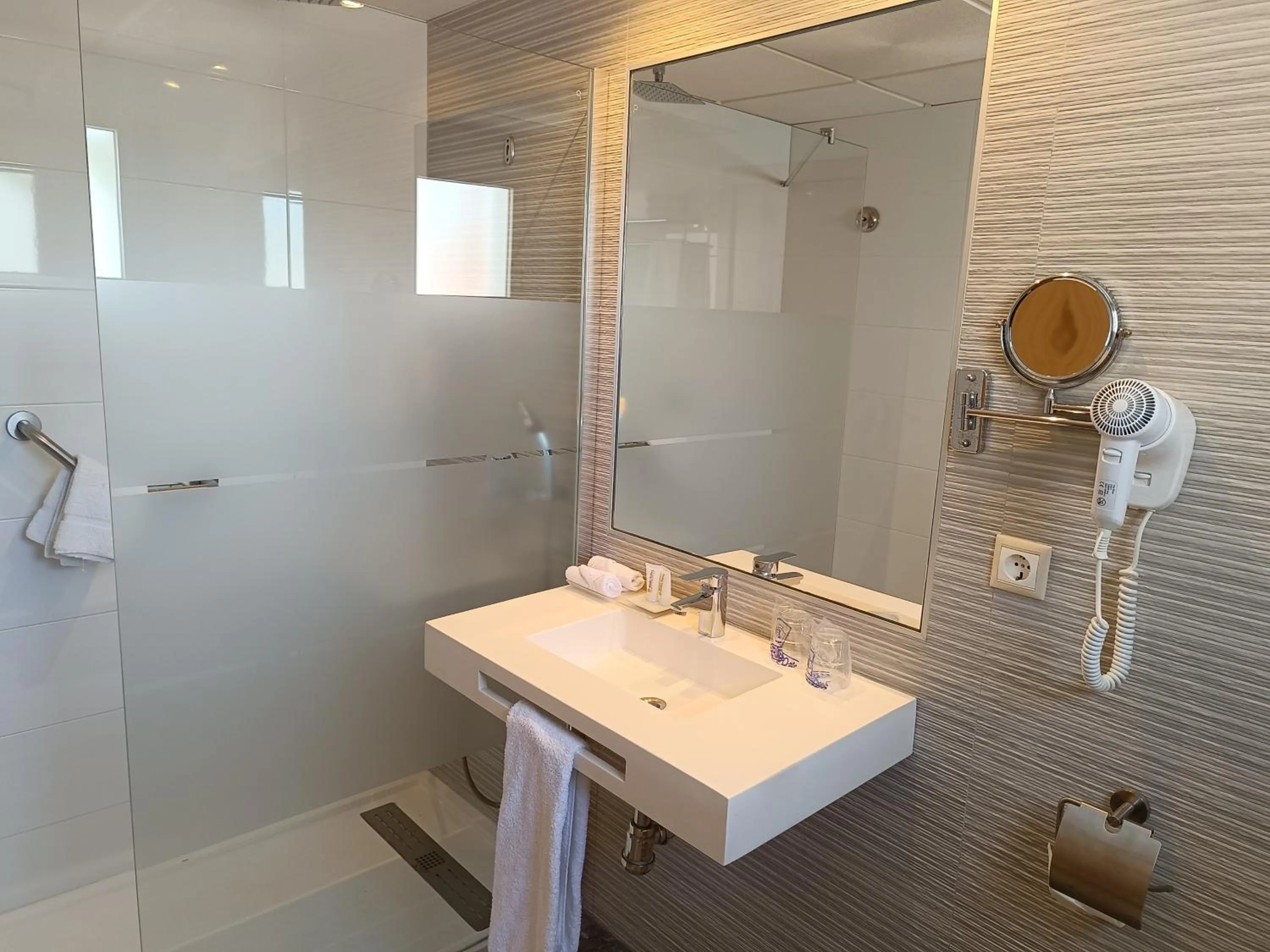 Bathroom in Mendez Nuñez Alicante