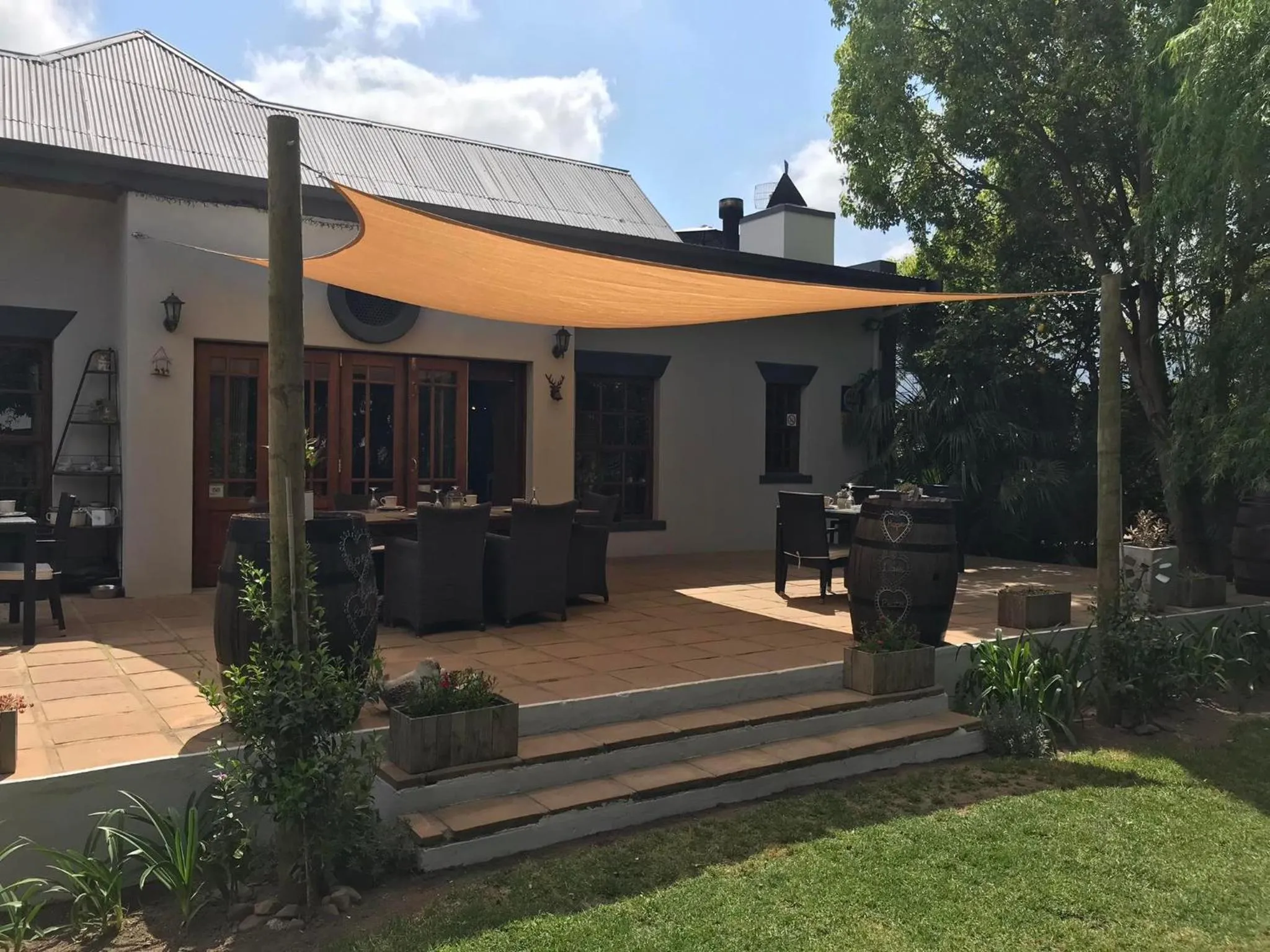 B&B Sauvignon Country Lodge