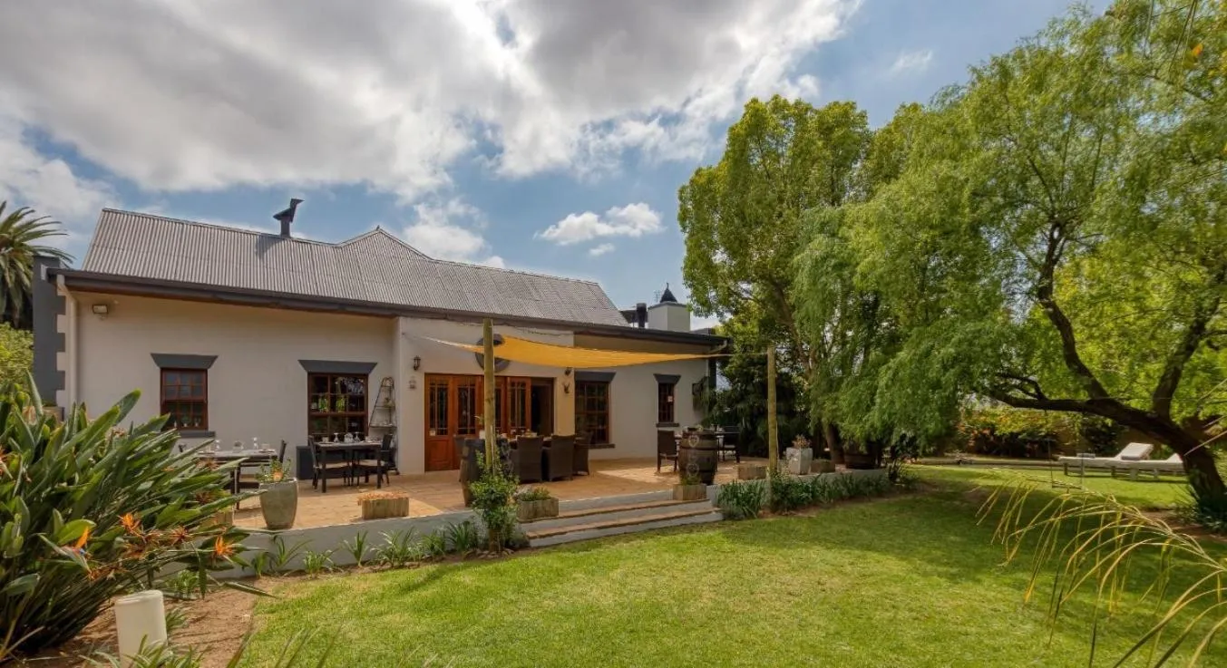 B&B Sauvignon Country Lodge