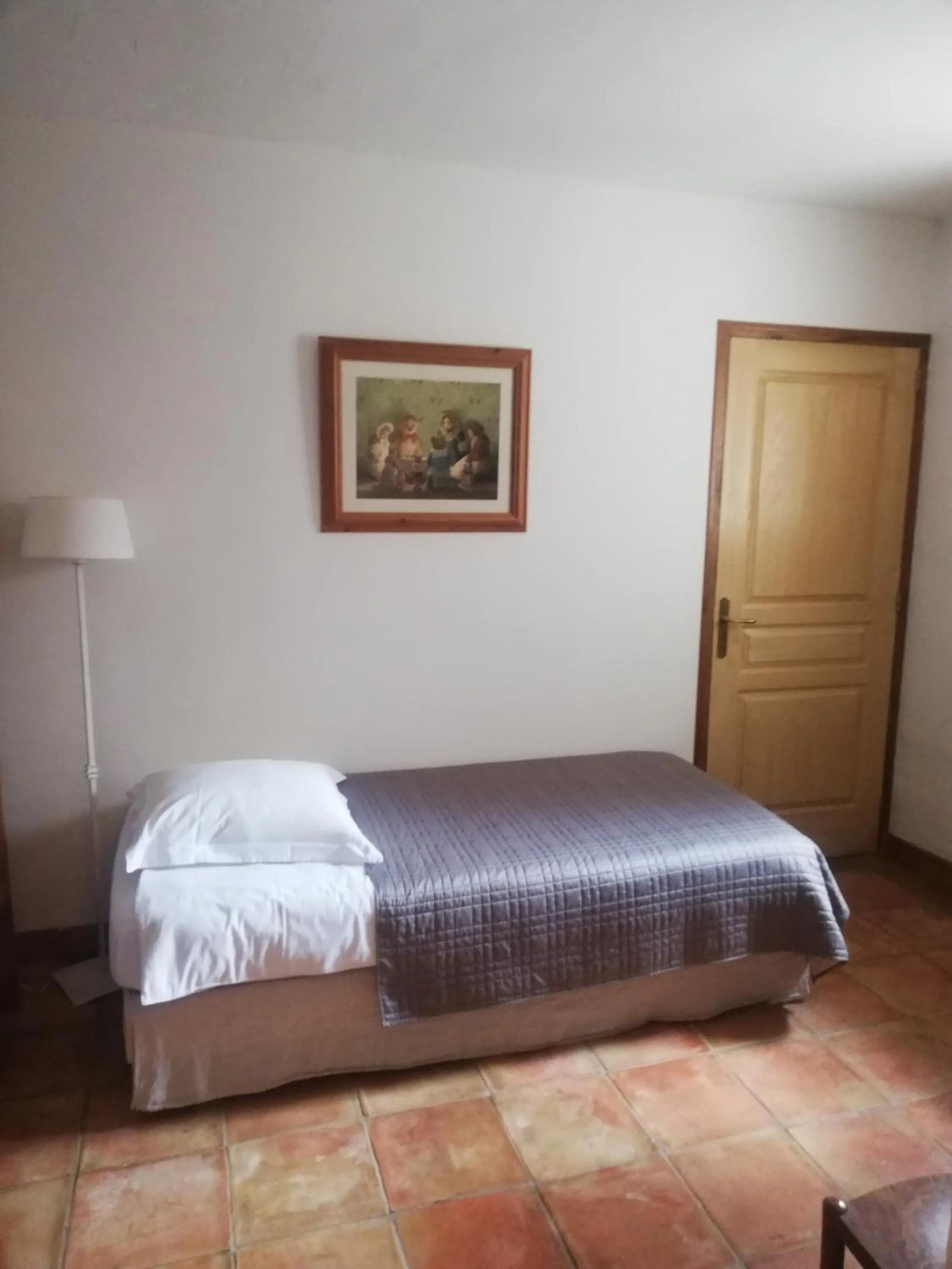 Bed in B&B Le Deffends de Redon