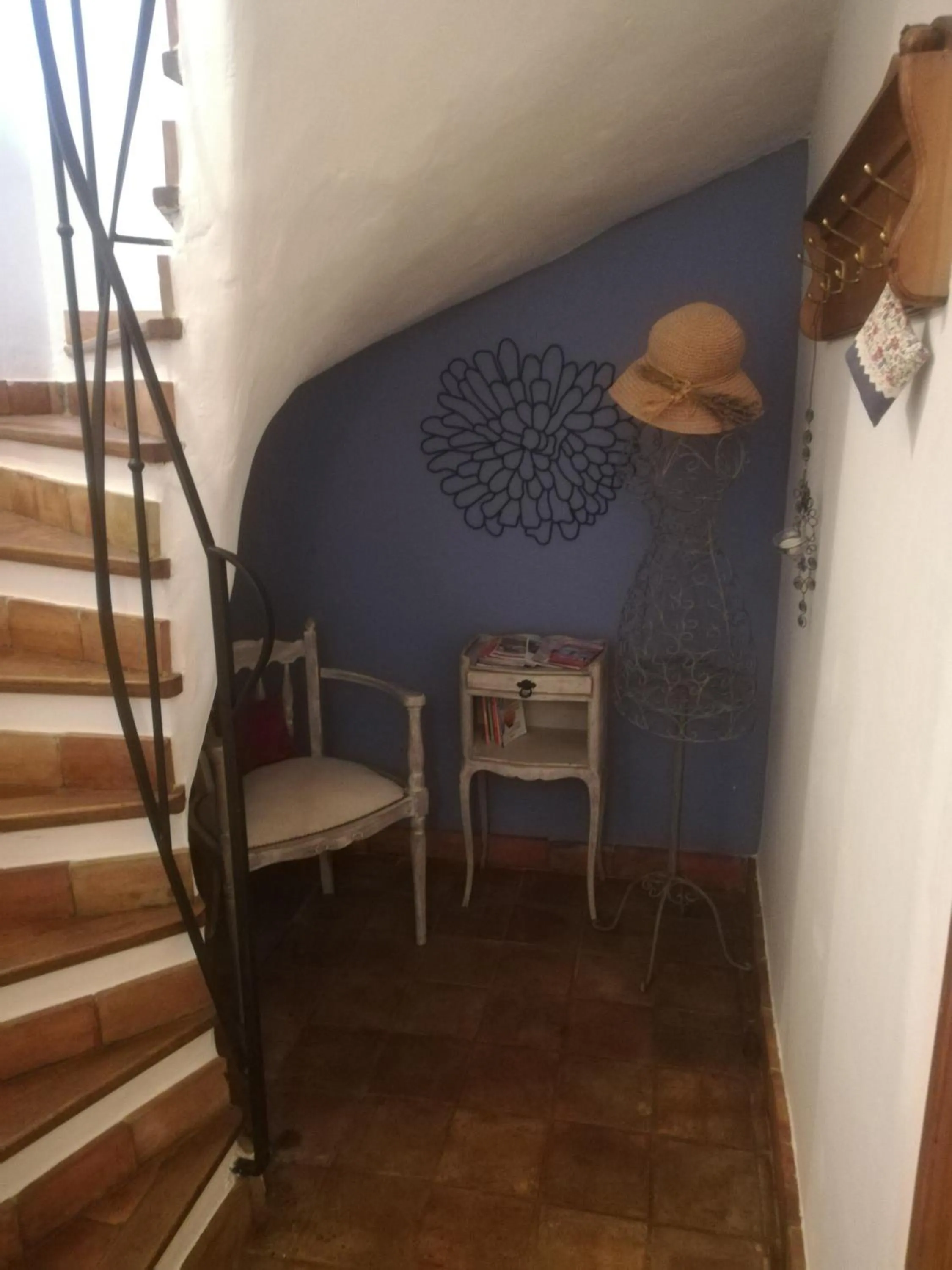 Decorative detail in B&B Le Deffends de Redon