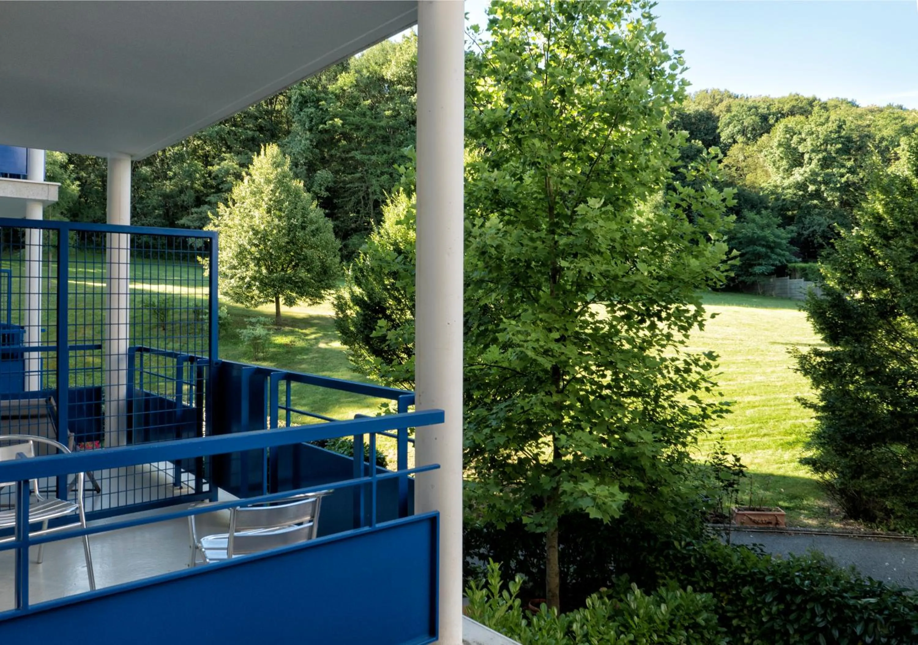 Day in Residence Hotel Les Ducs De Chevreuse avec Hébergement, Repas & PDJ, Séminaire, Bureau & Parking