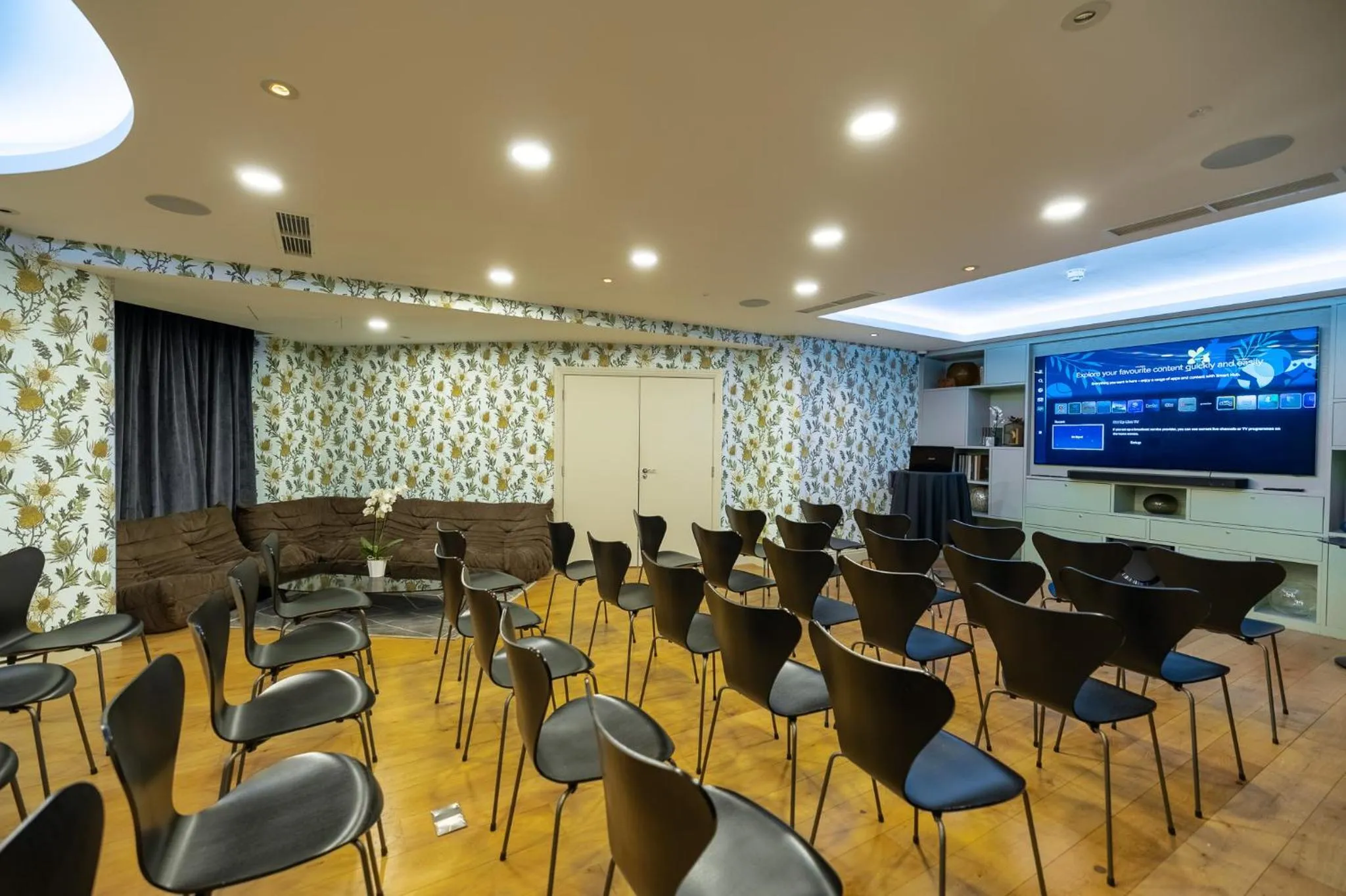 Meeting/conference room in Hotel Xenia - Autograph Collection