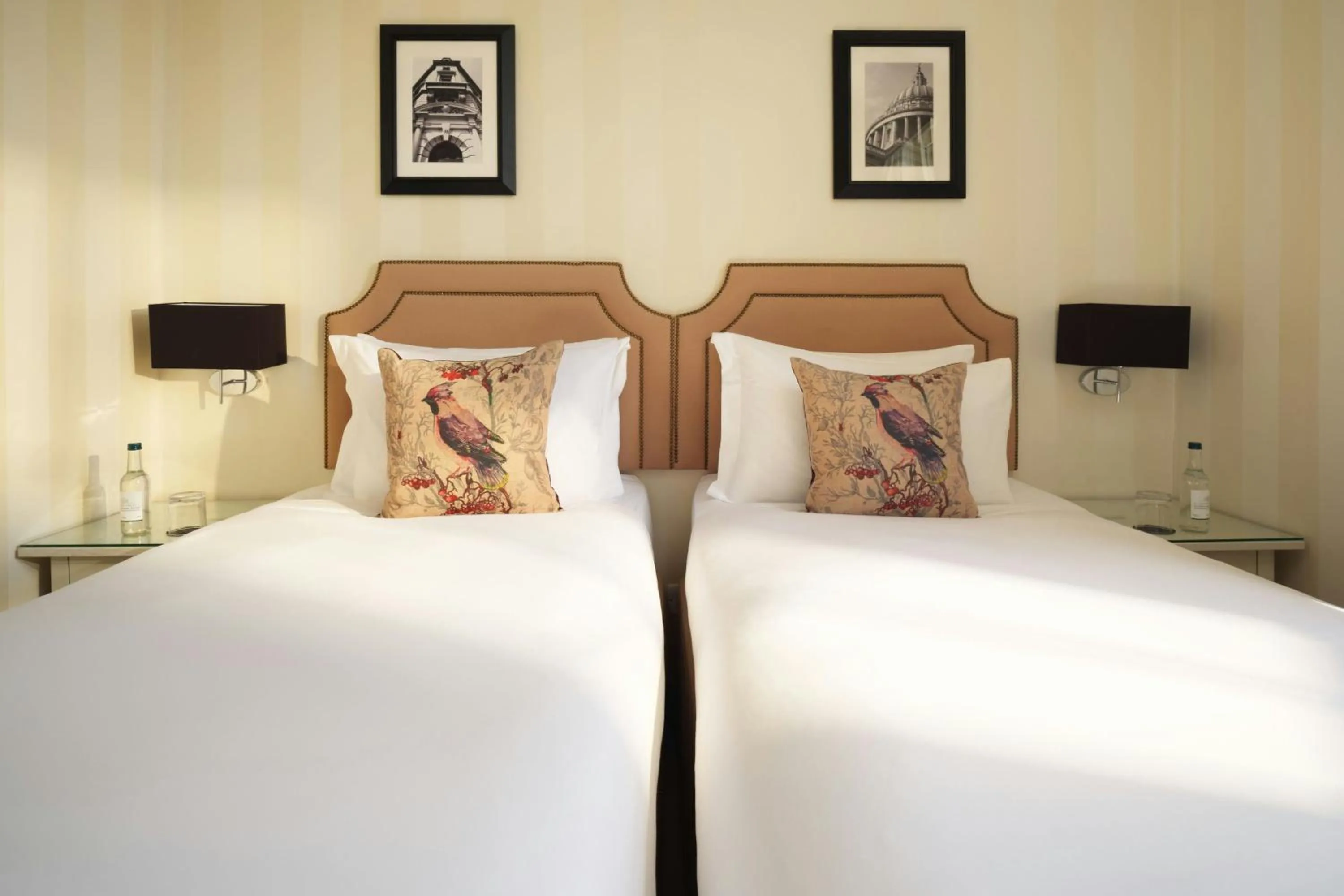 Photo of the whole room, Bed in Hotel Xenia - Autograph Collection