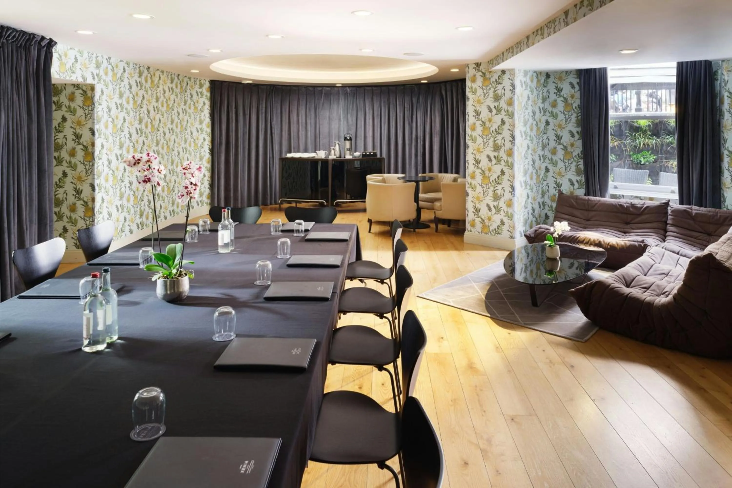 Meeting/conference room in Hotel Xenia - Autograph Collection