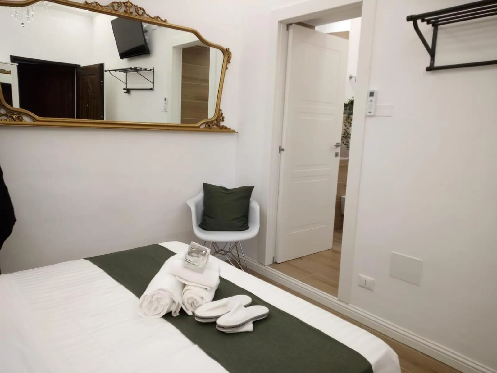 Bed in Vittorio Veneto Private SPA