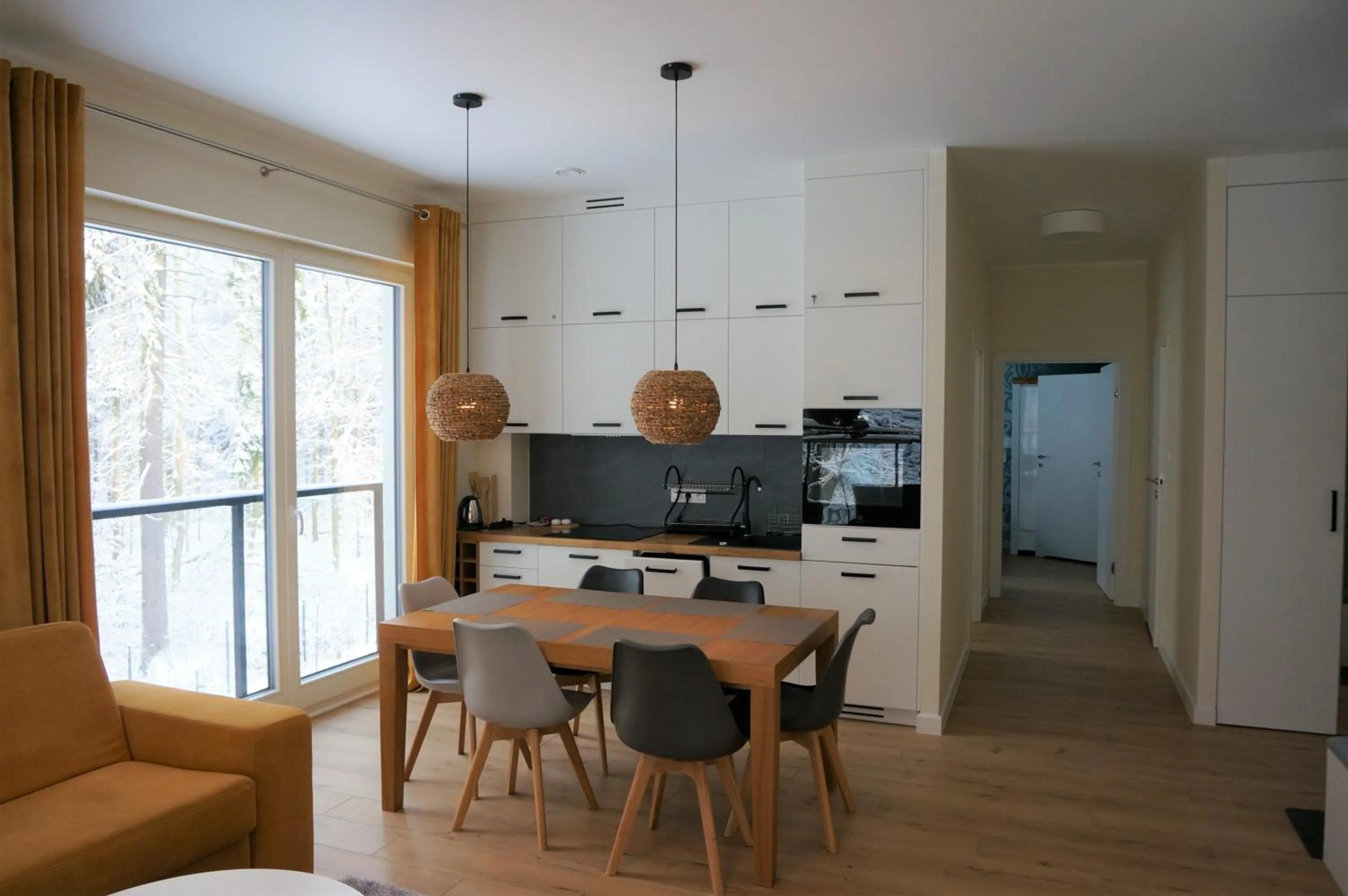 Kitchen or kitchenette in Enklawa Białowieska Forest & Spa