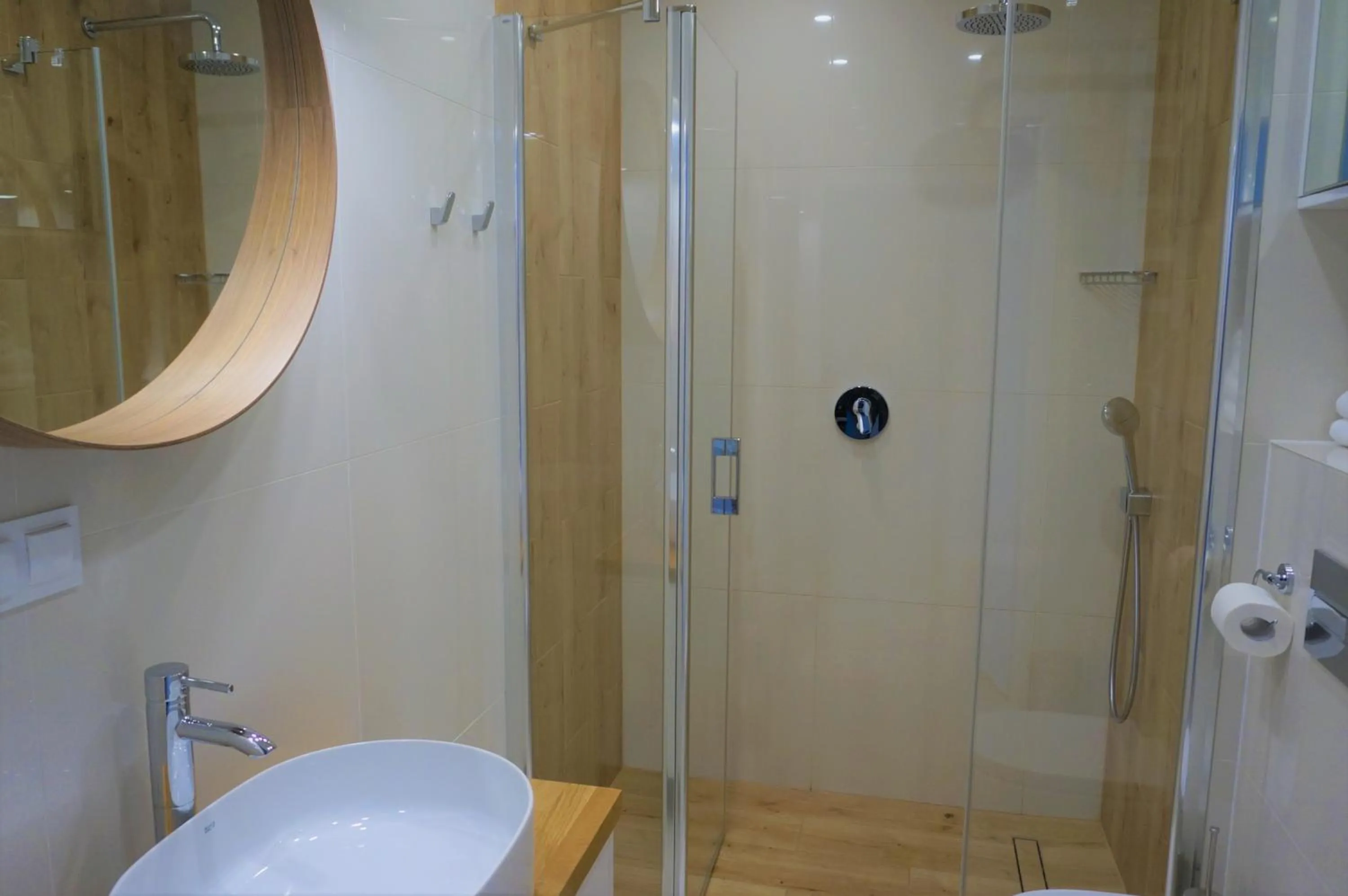 Bathroom in Enklawa Białowieska Forest & Spa