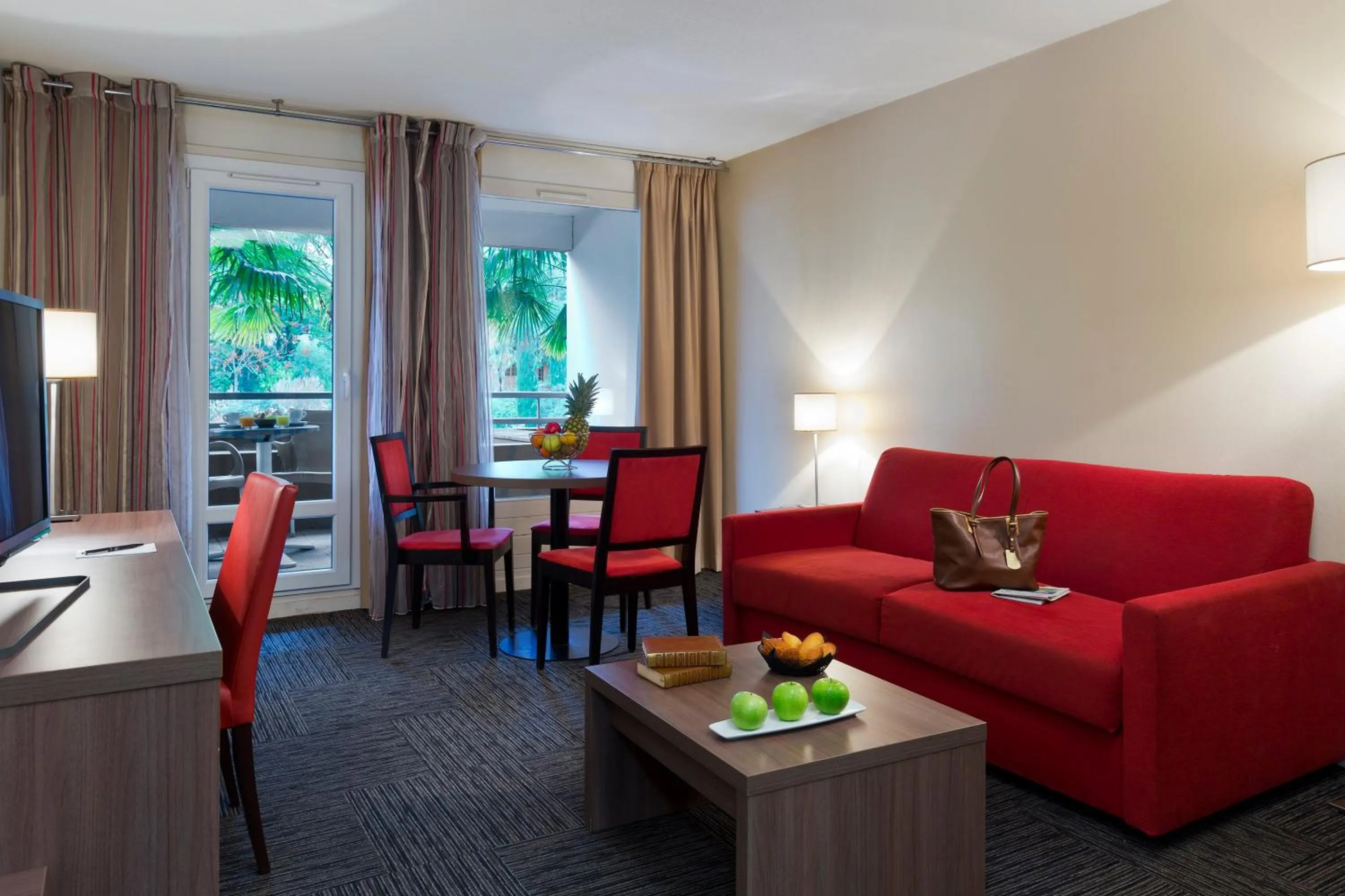 Living room in Résidence la Réserve Genève Ferney Voltaire