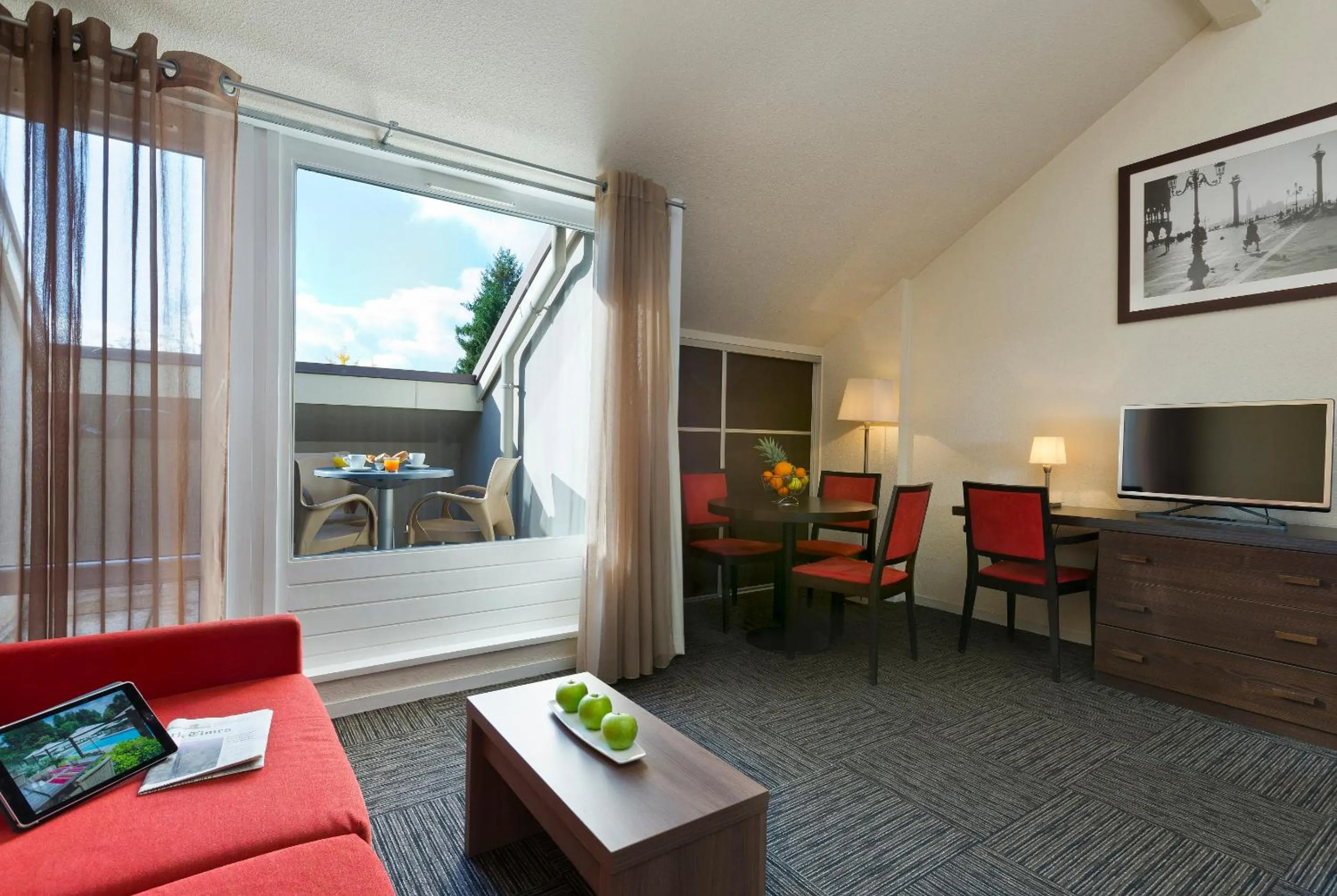 Balcony/Terrace in Résidence la Réserve Genève Ferney Voltaire