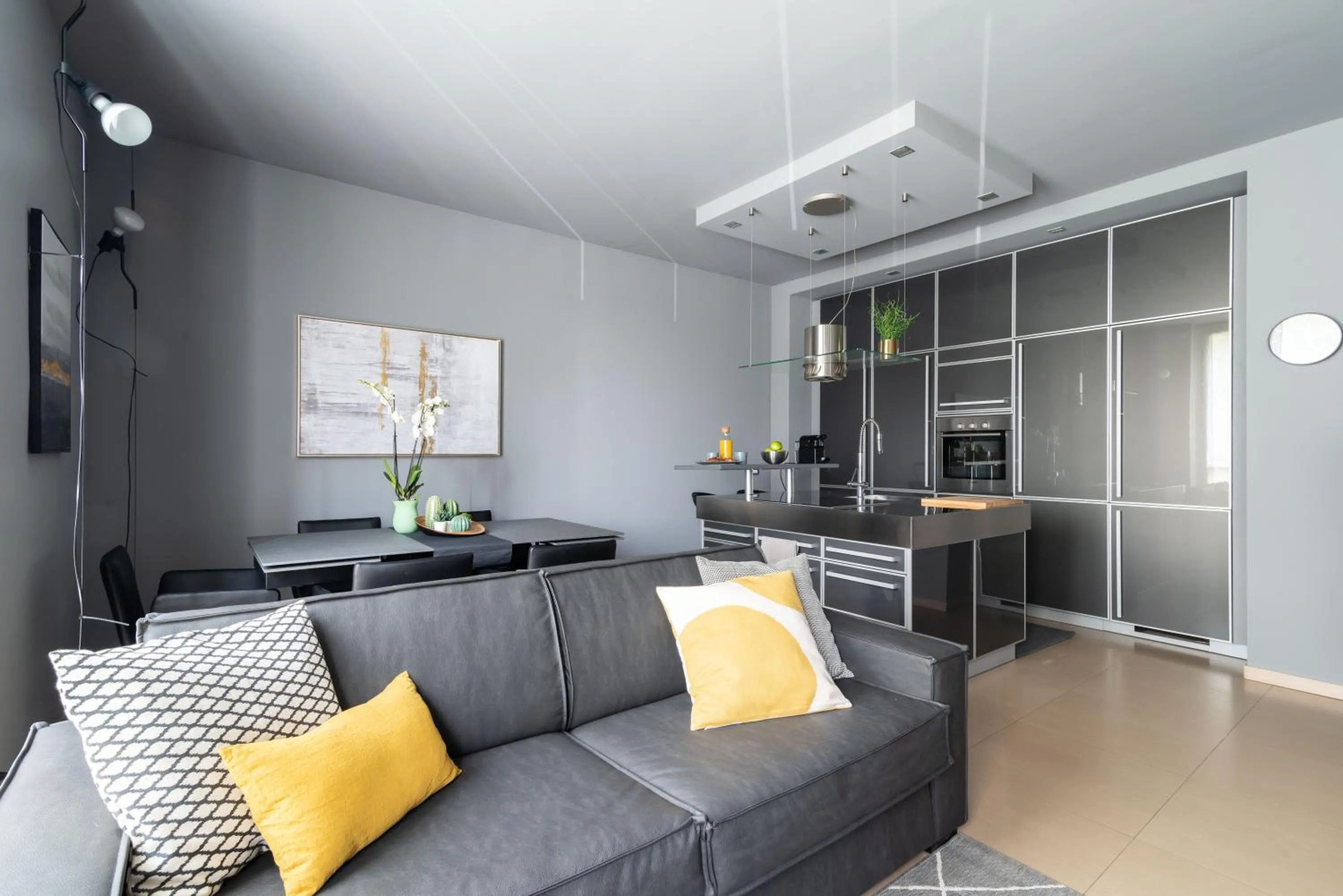 Grancini 6 - Pagano City Life Luxury Apartment !