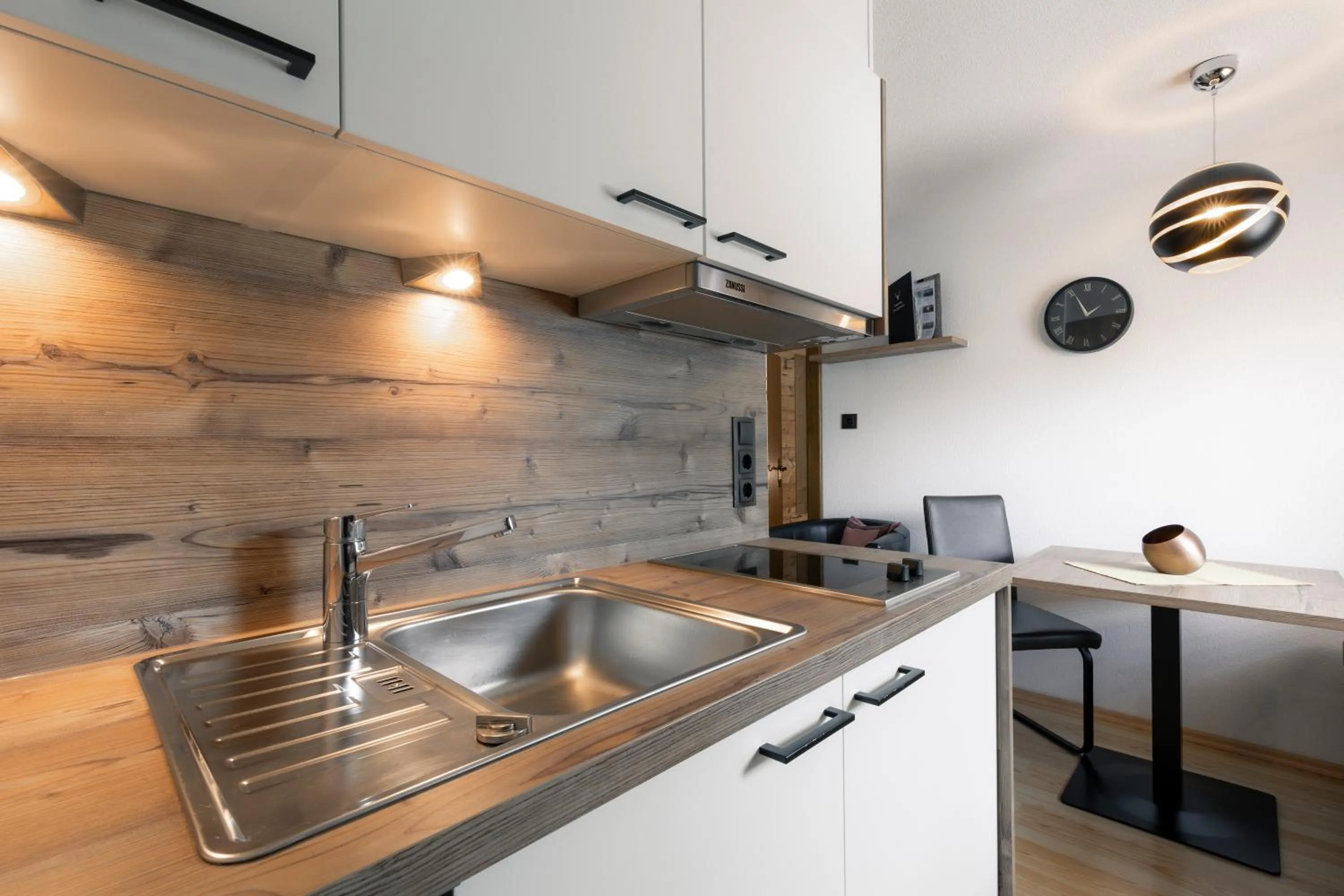 Kitchen or kitchenette in Apart Jägerheim