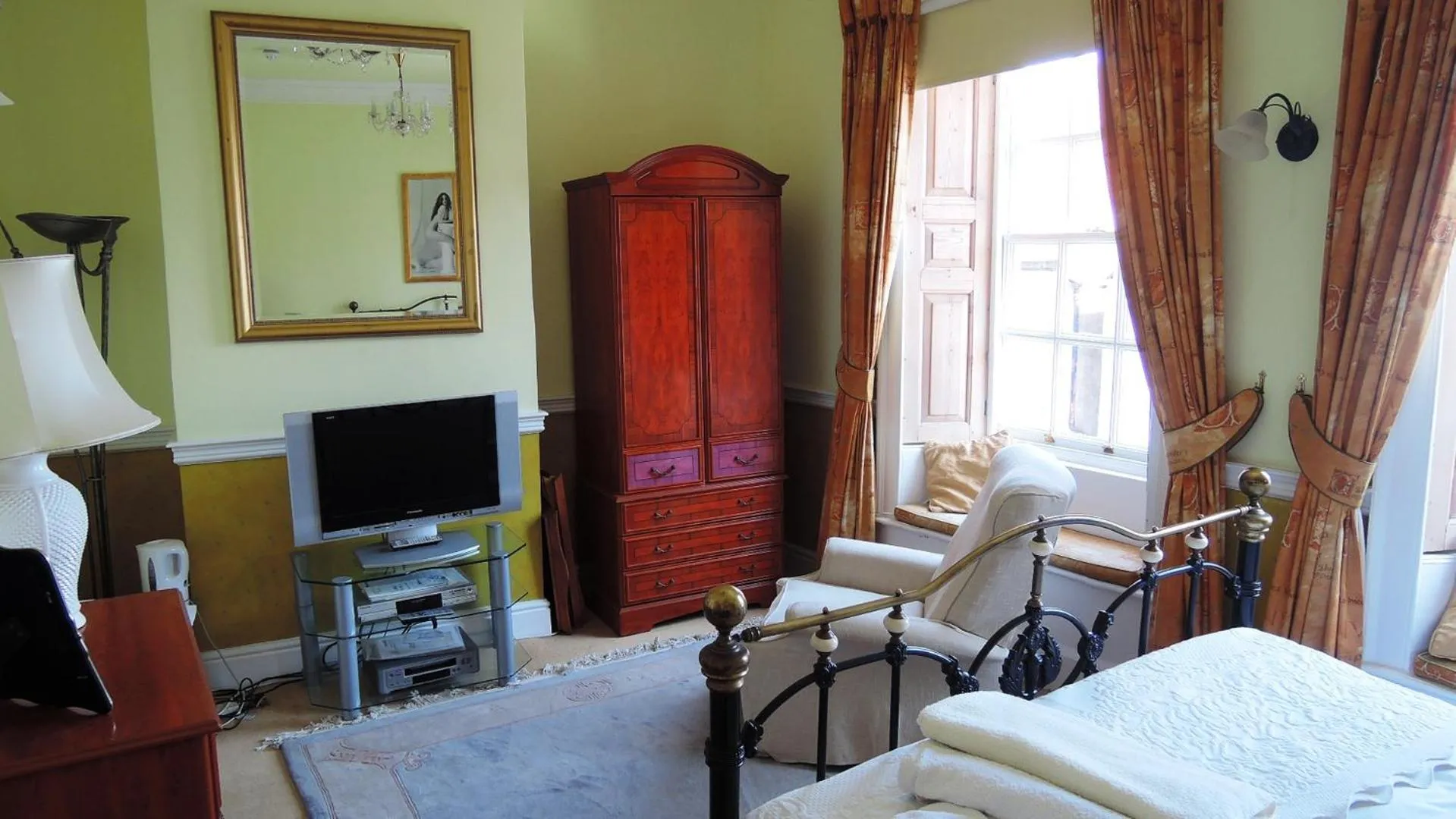 Bed in The Georgian House