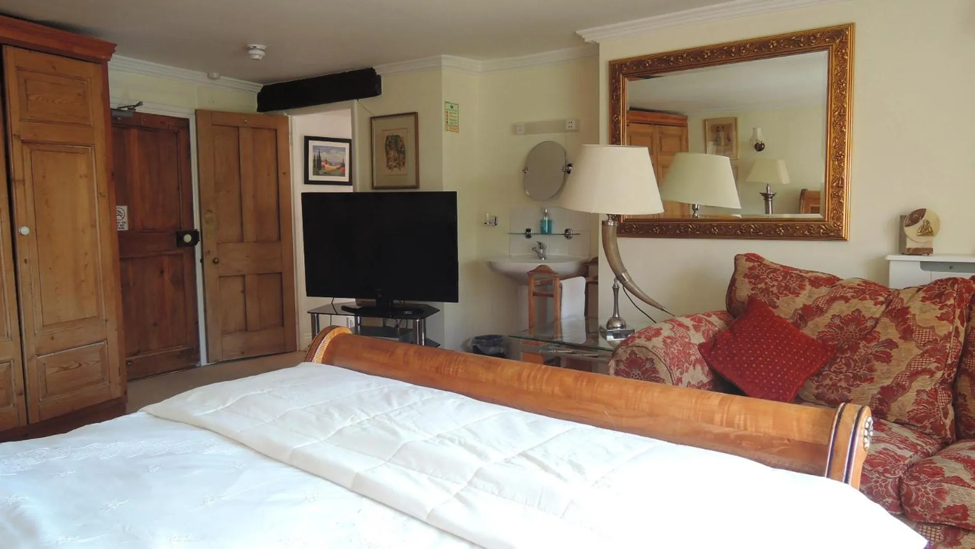 Bed in The Georgian House