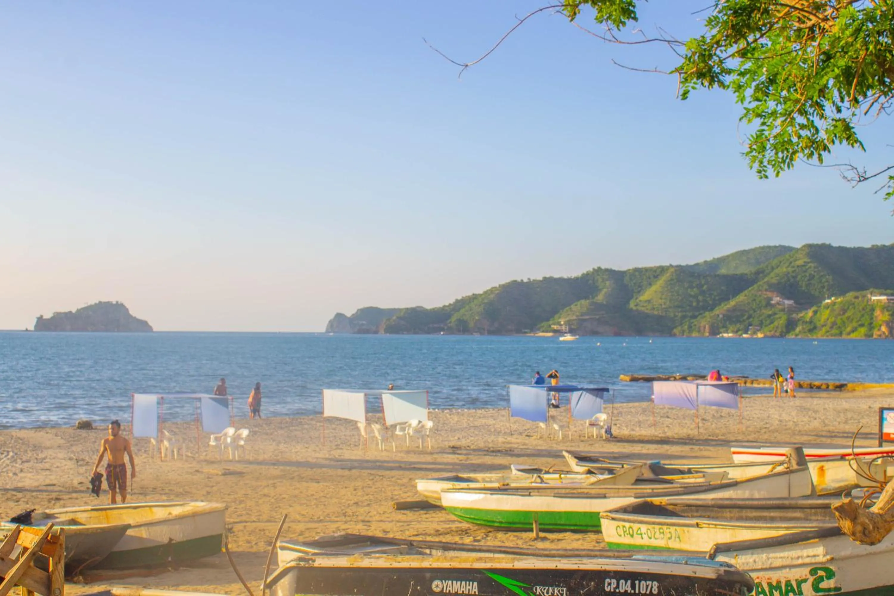 Day in Hotel Rodadero Inn By GEH Suites