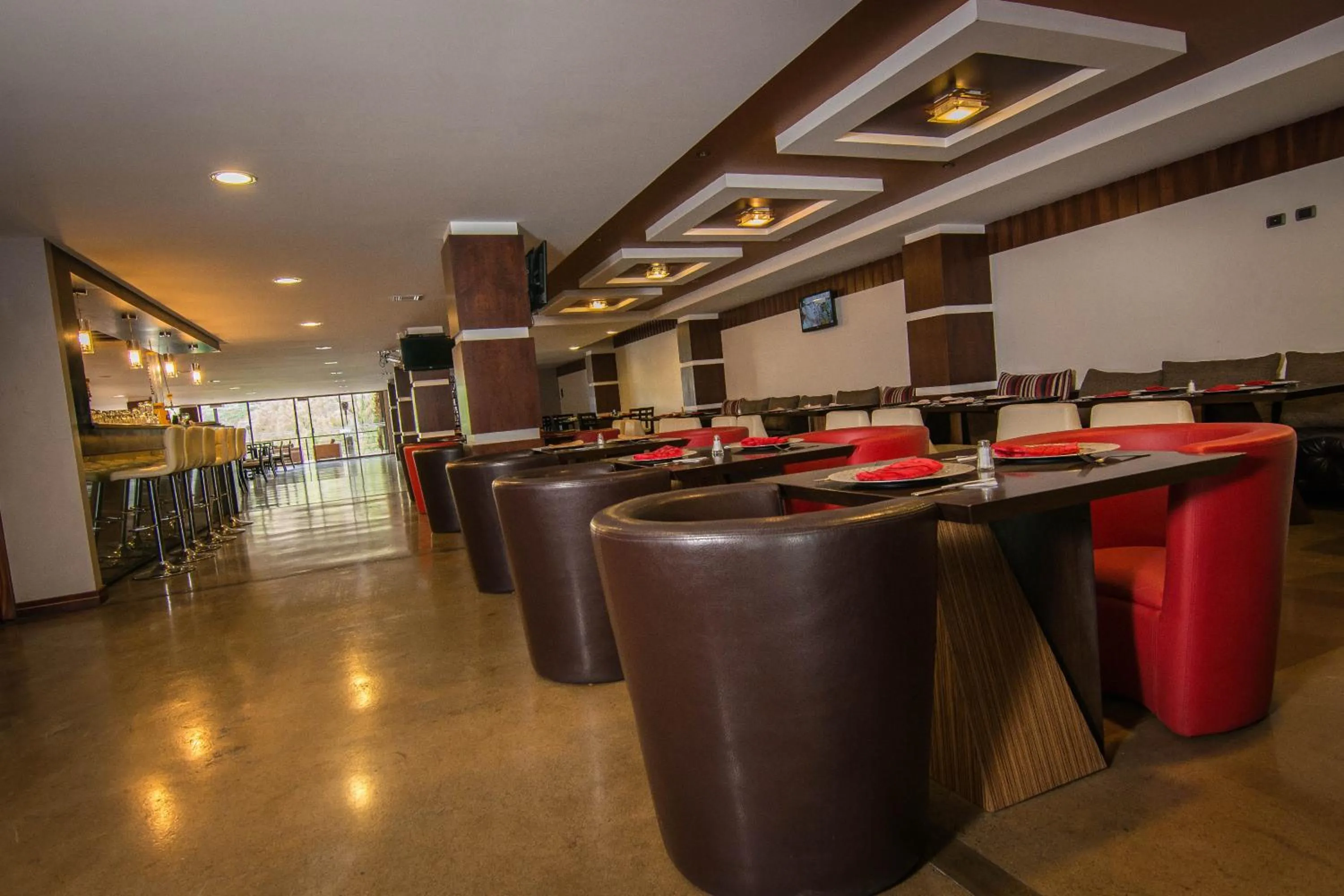 Restaurant/places to eat in Hosteria Arhaná