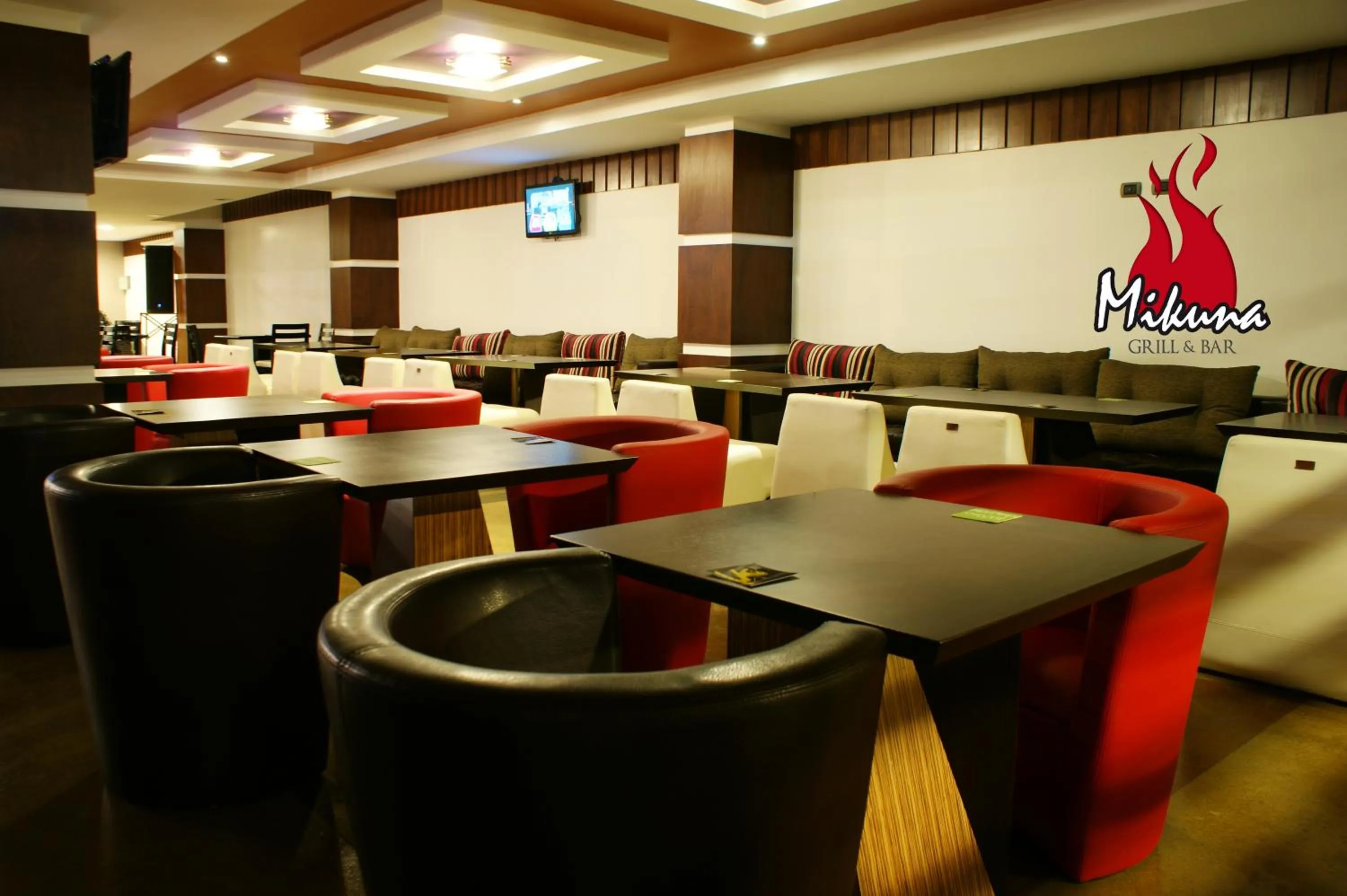 Restaurant/places to eat in Hosteria Arhaná