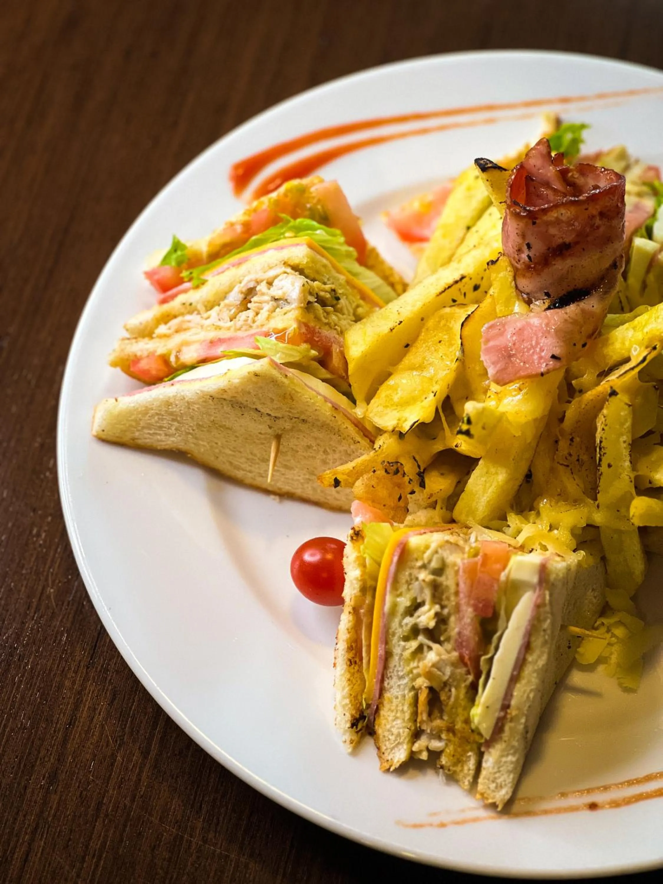 Restaurant/places to eat in Hosteria Arhaná