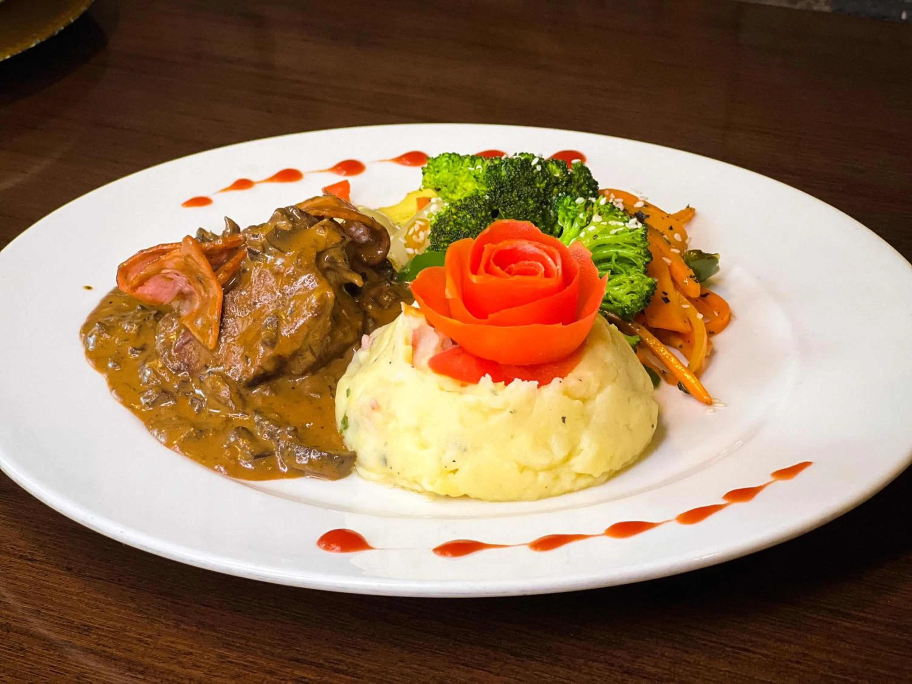 Restaurant/places to eat in Hosteria Arhaná