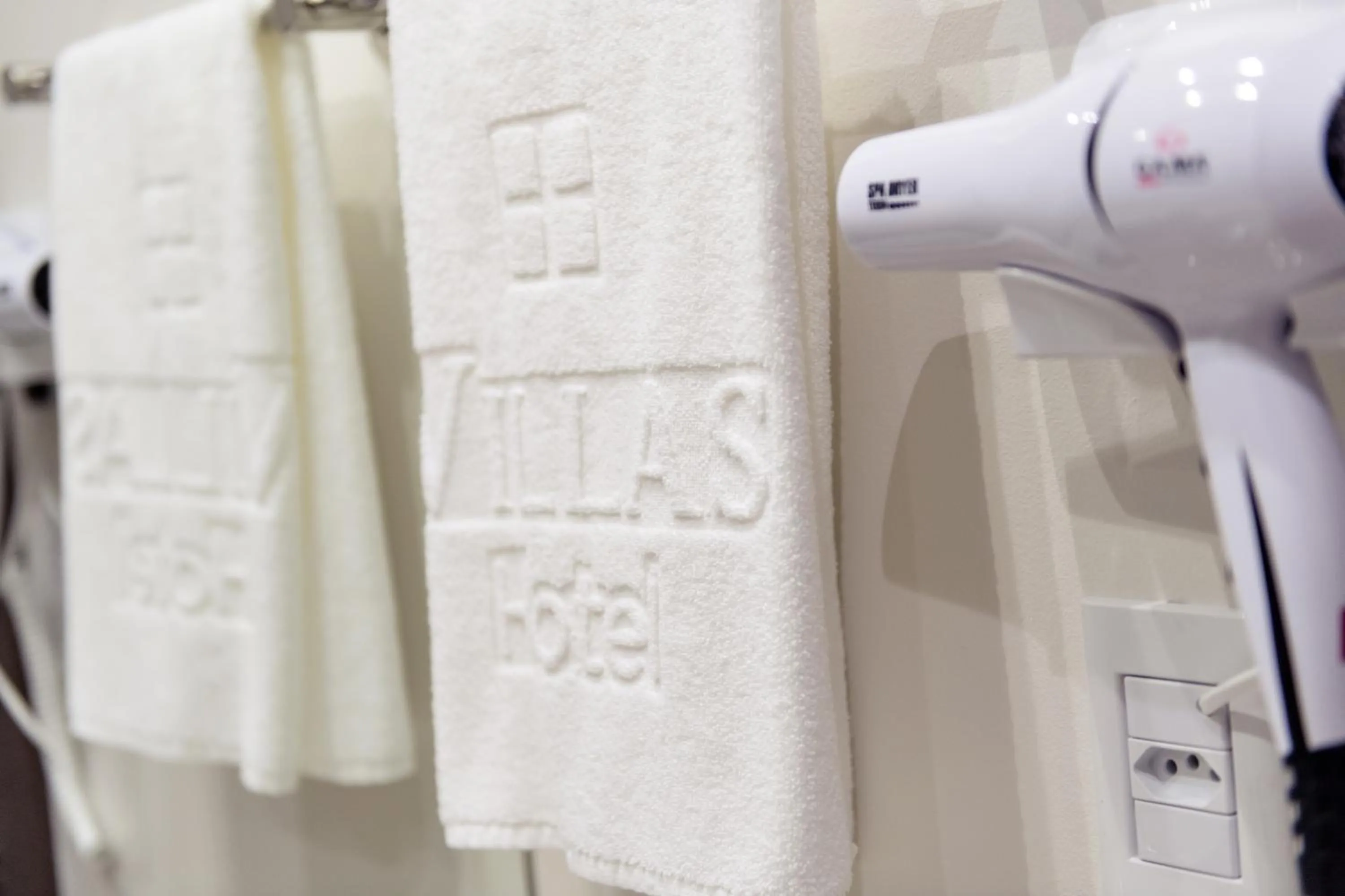 Bathroom in Villas Hotel