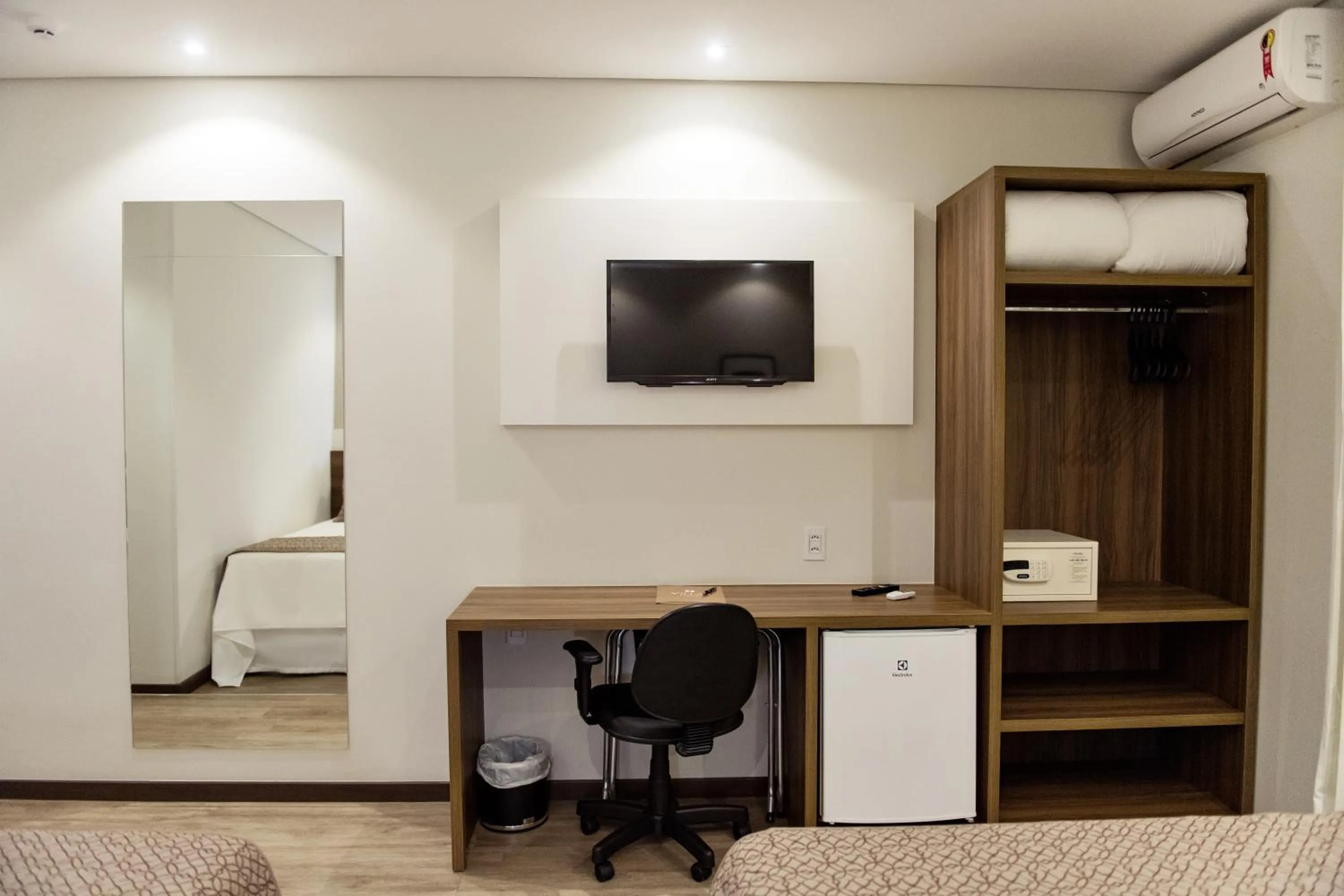 air conditioner in Villas Hotel