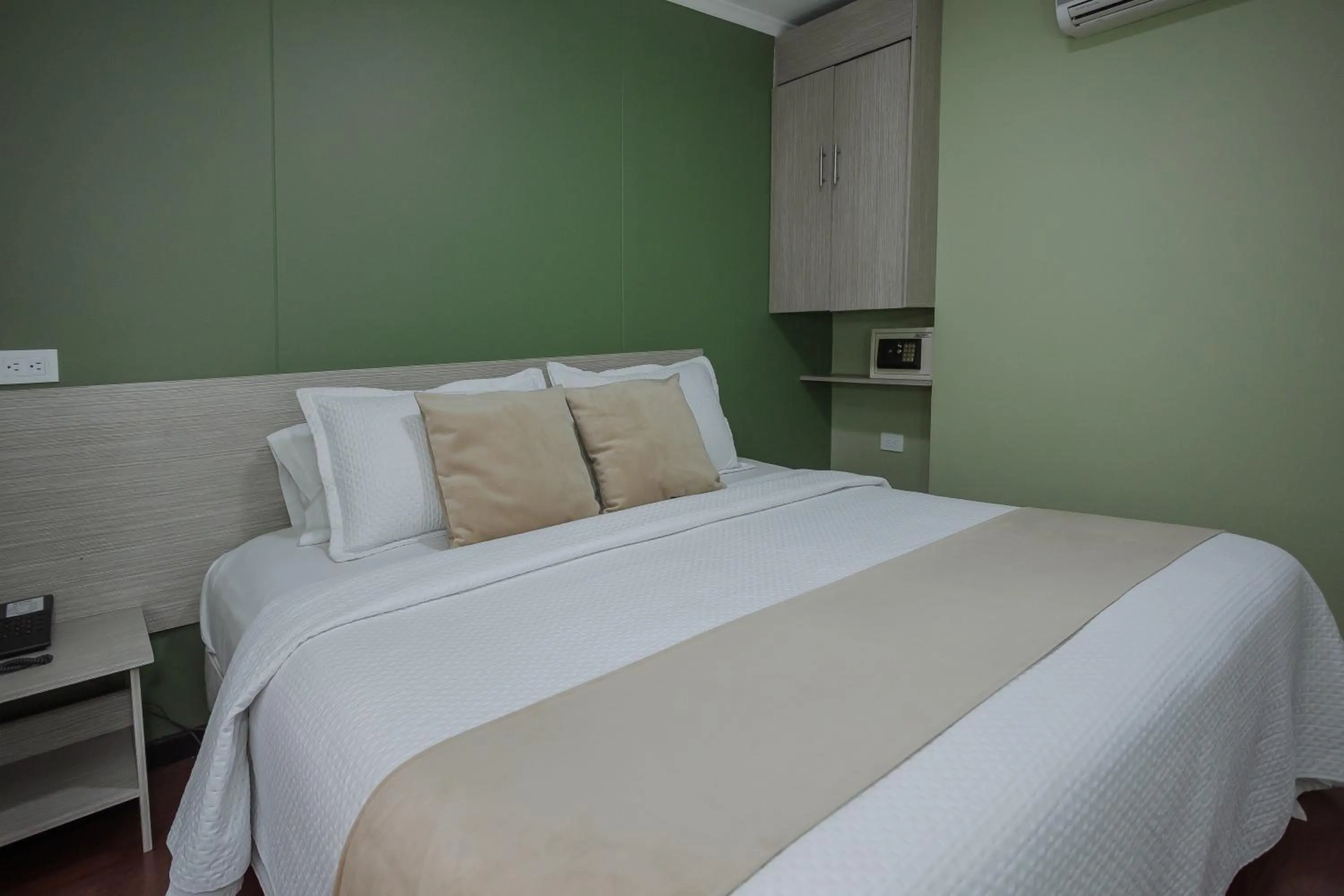 Bed in Hotel Portón Sabaneta