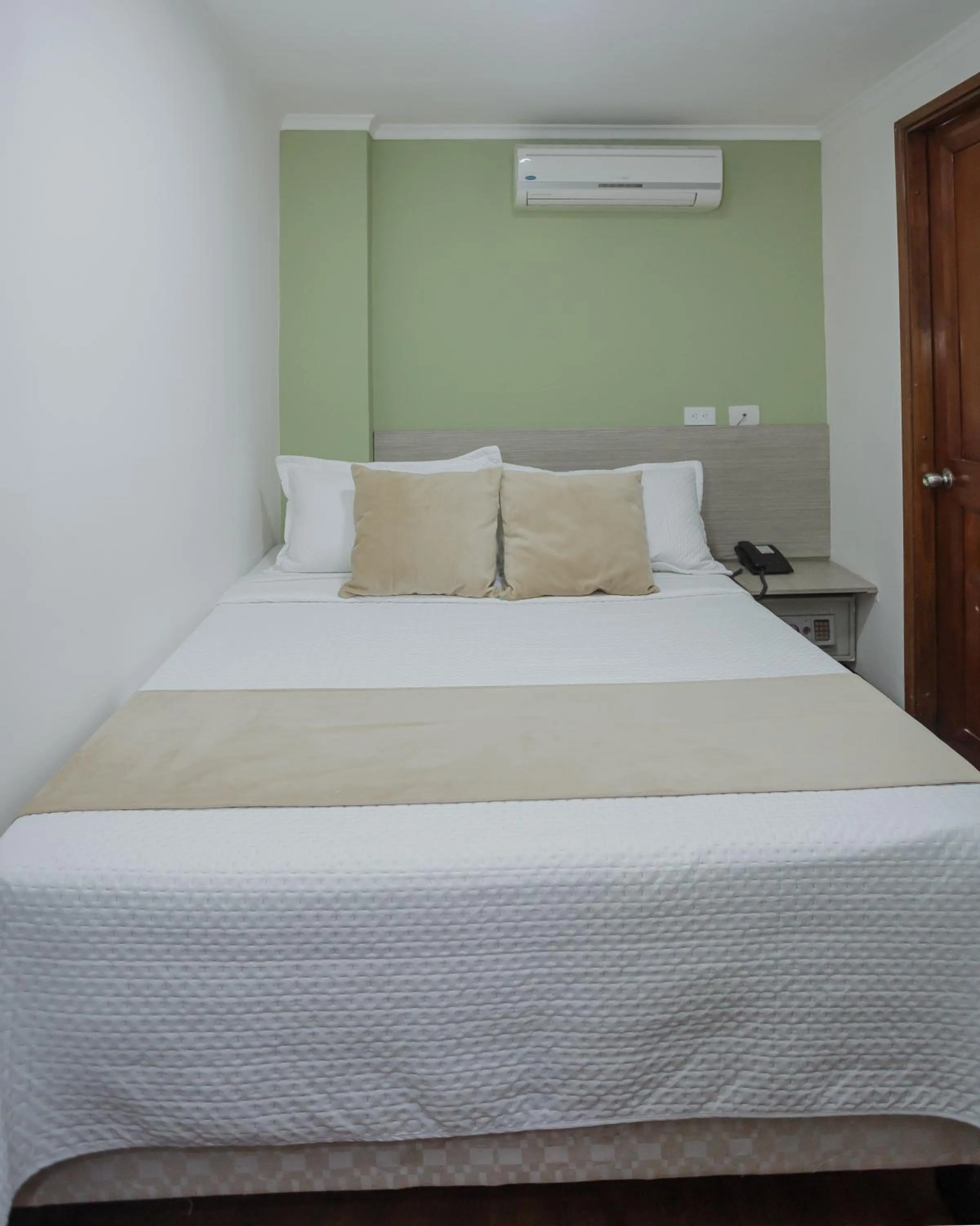 Bedroom, Bed in Hotel Portón Sabaneta