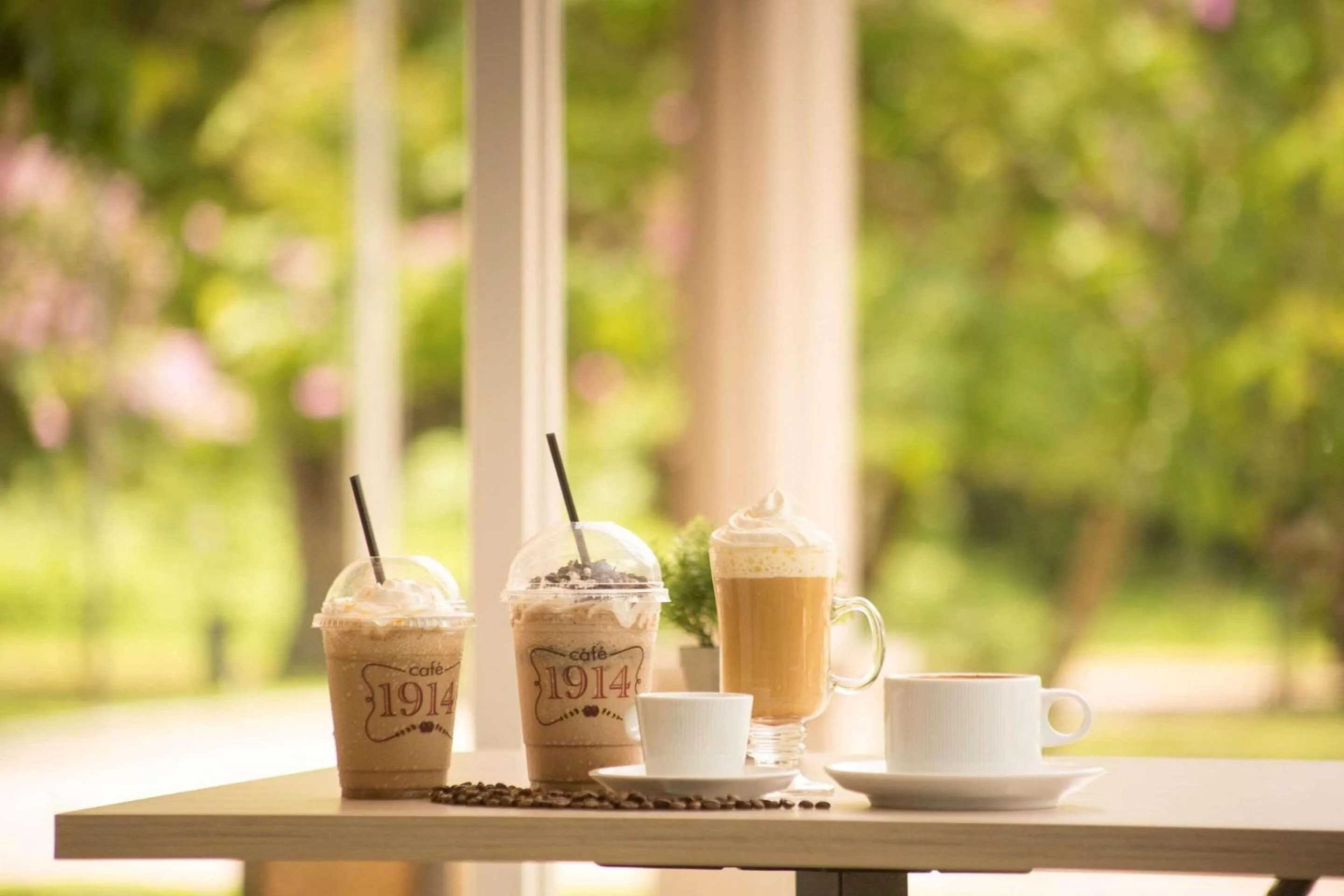 Restaurant/places to eat in Radisson Hotel Panama Canal