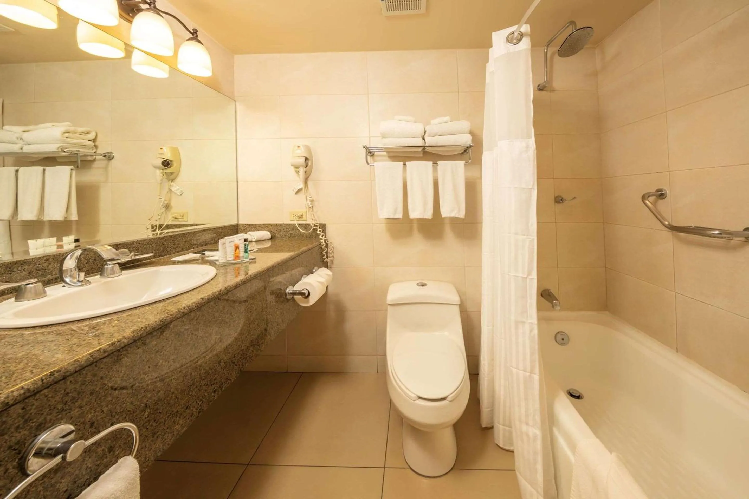 Bedroom in Radisson Hotel Panama Canal