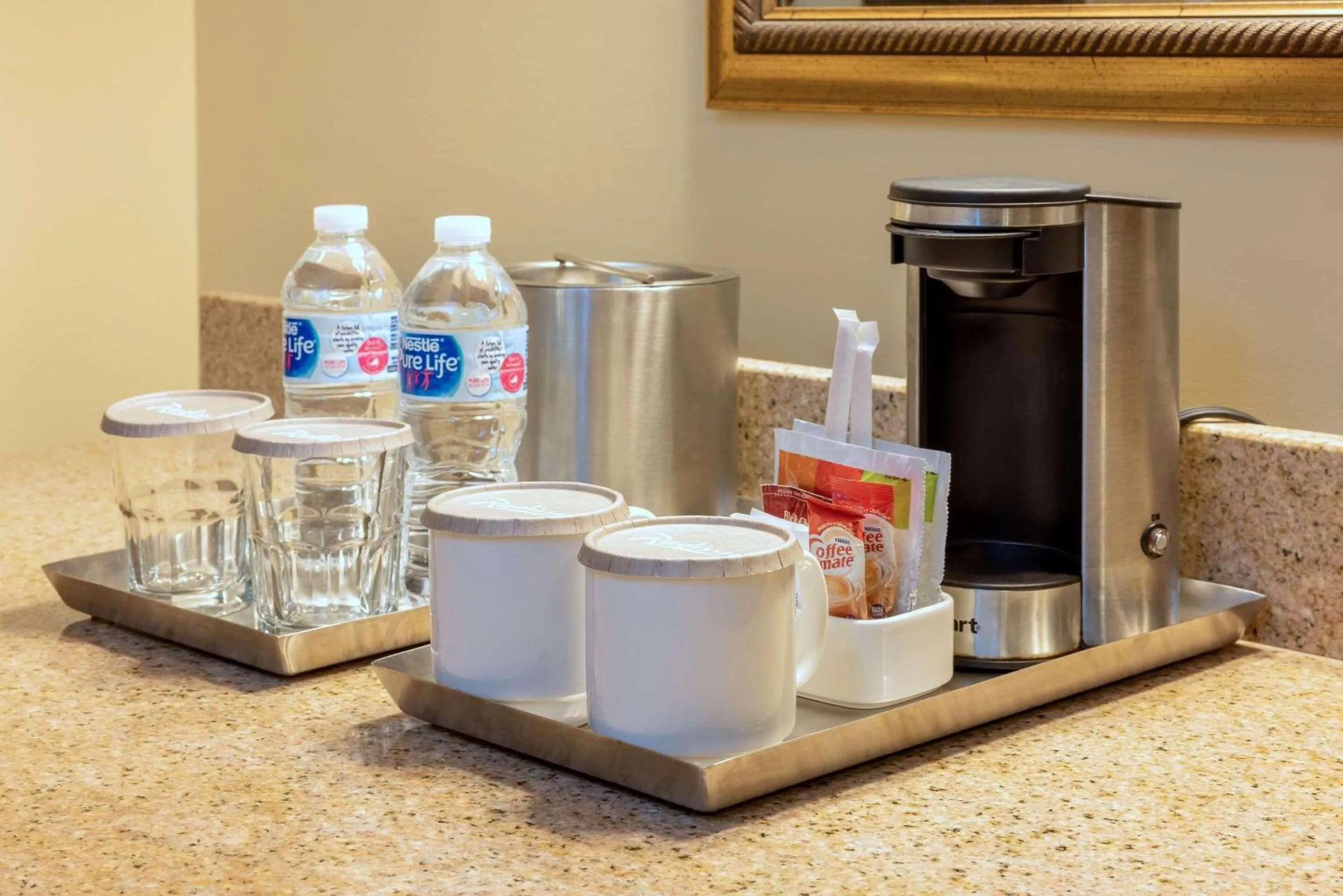 Bedroom in Radisson Hotel Panama Canal