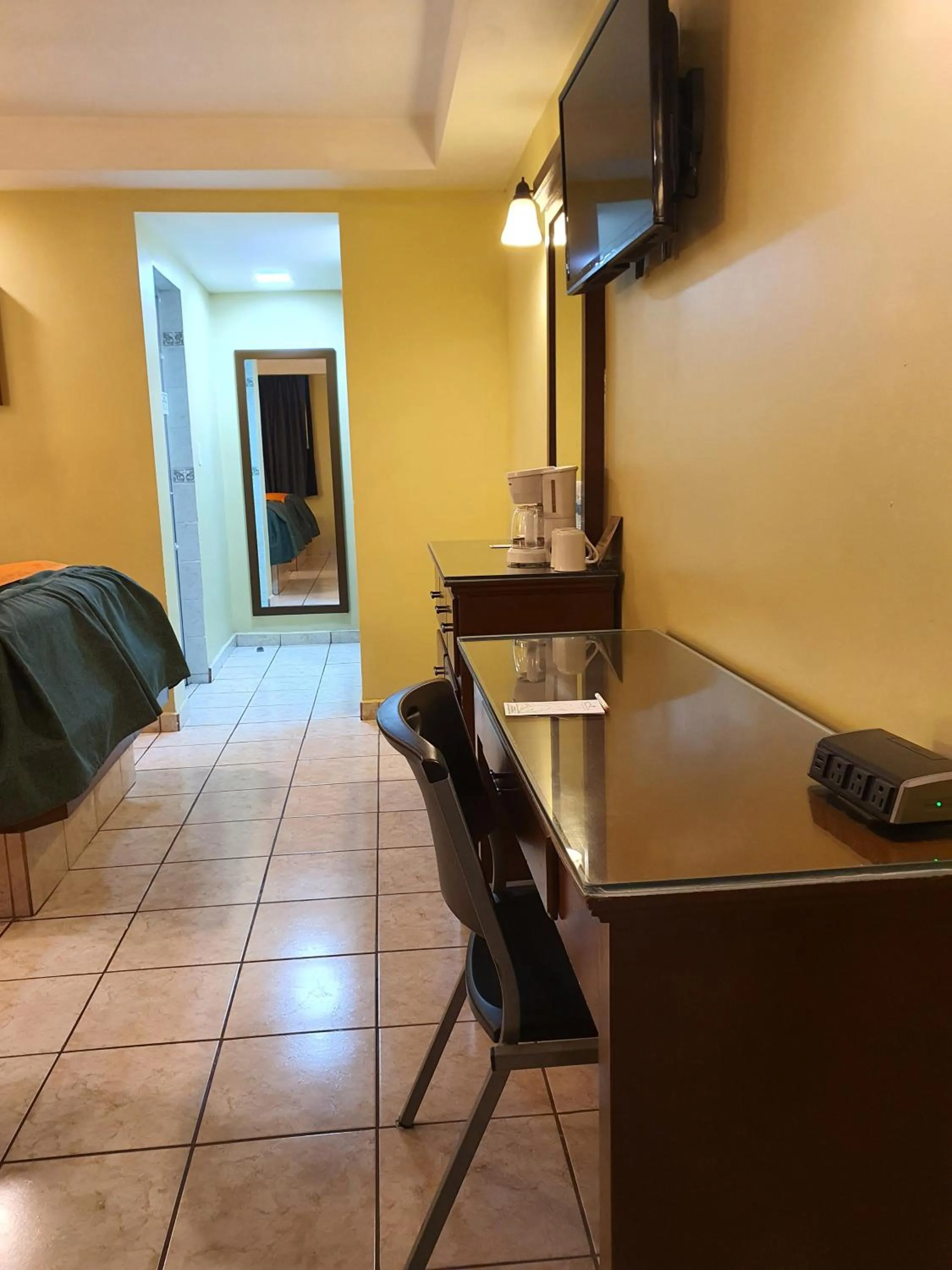 Coffee/tea facilities in Hotel Marques de Cima