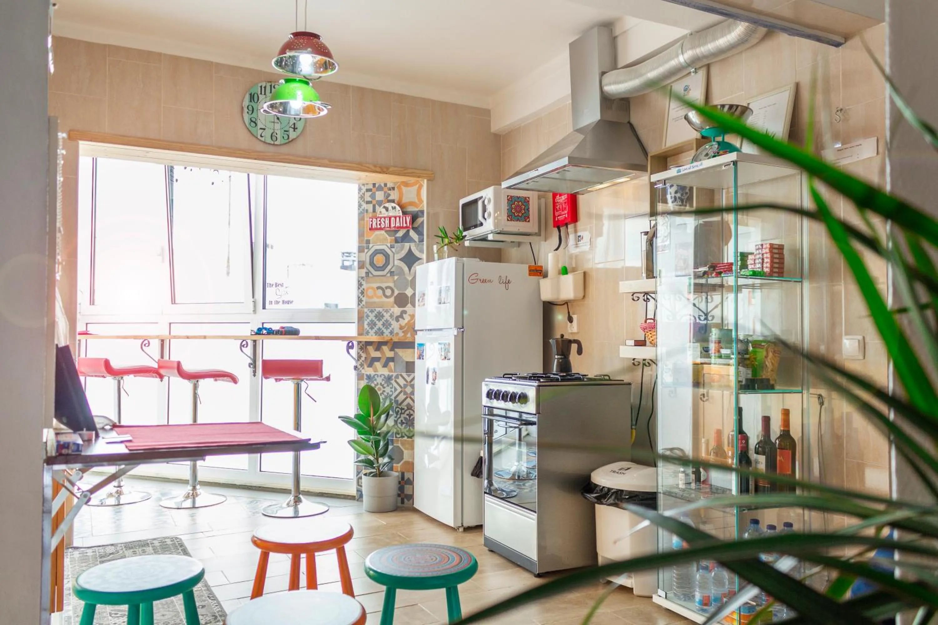 Kitchen or kitchenette in Paz & Amor Guest House - Peace & Love