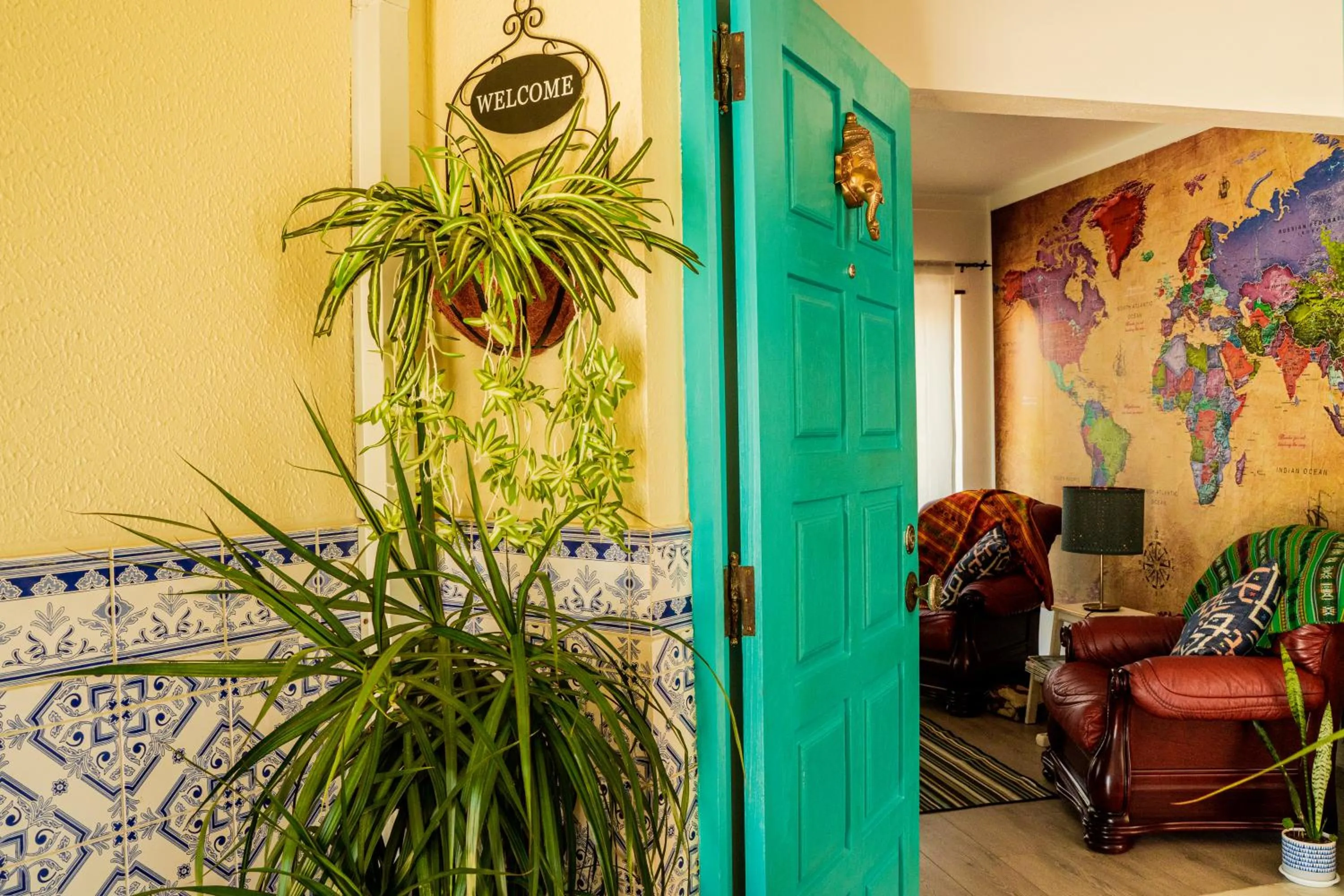 Paz & Amor Guest House - Peace & Love