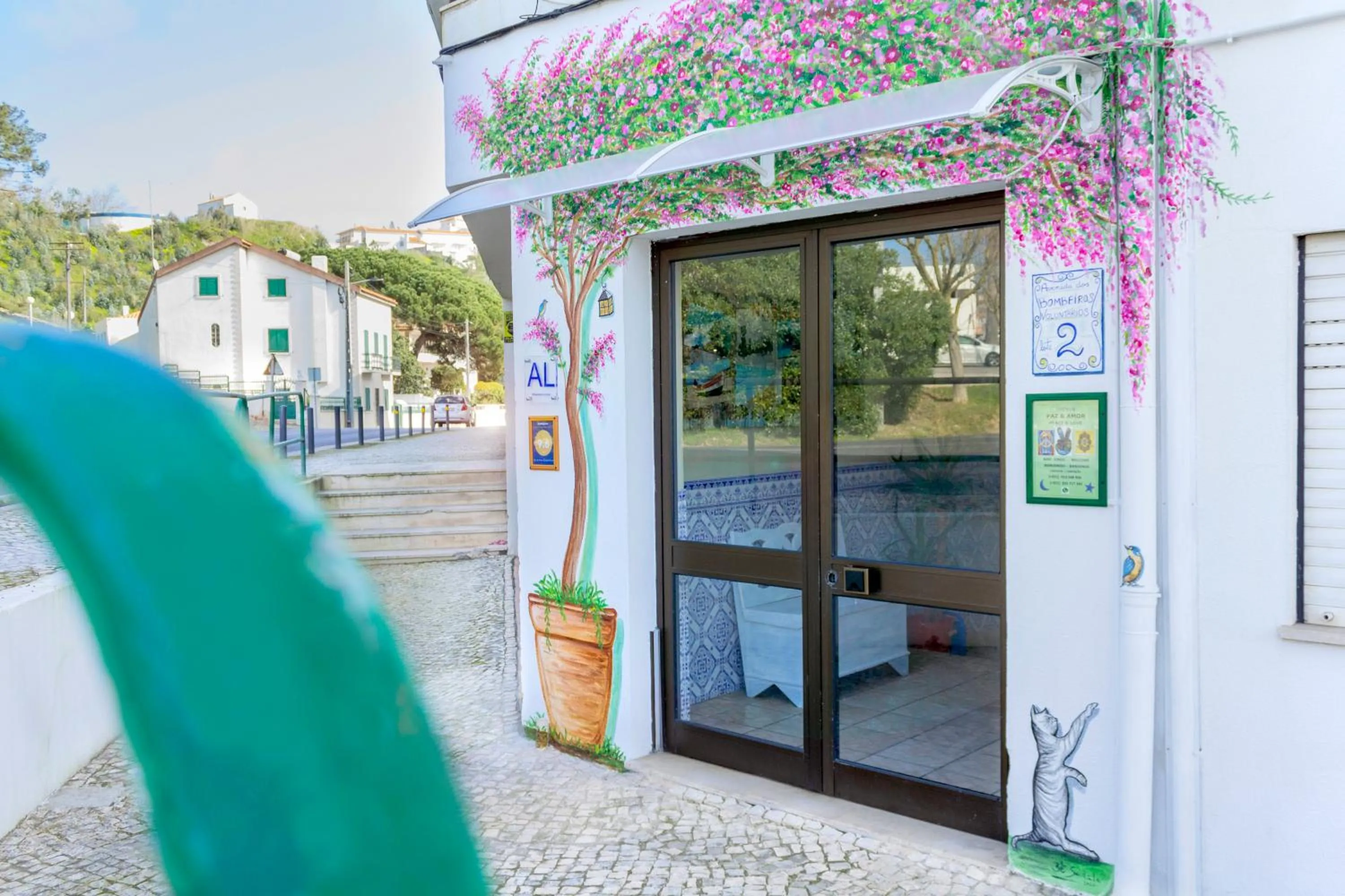 Facade/entrance in Paz & Amor Guest House - Peace & Love