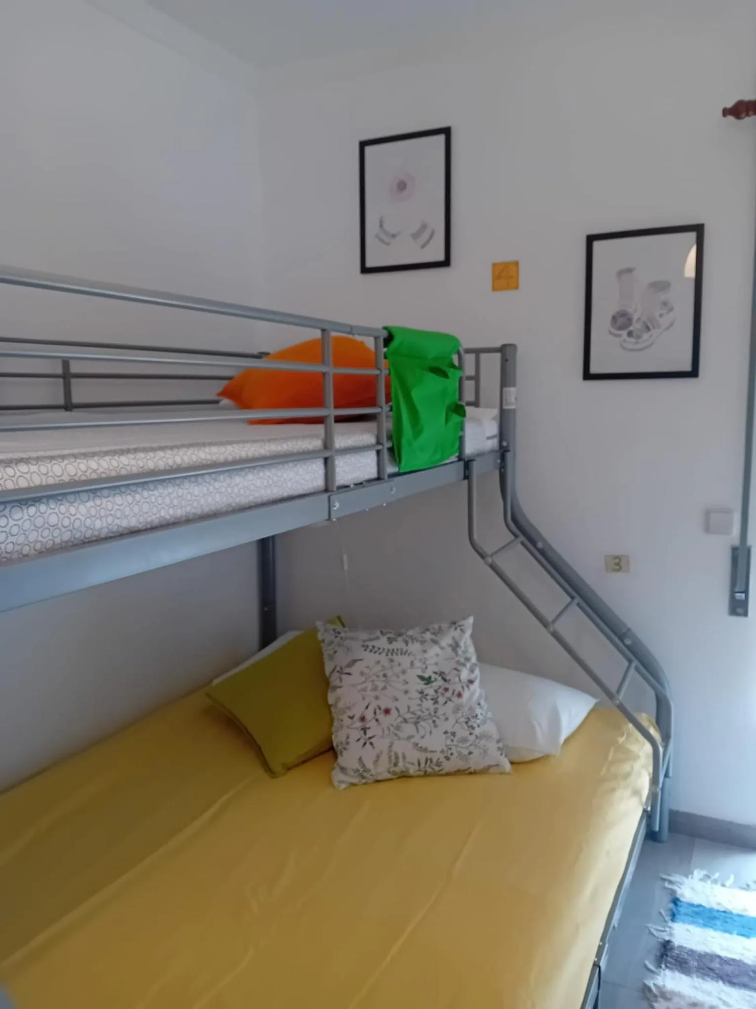 Bed in Paz & Amor Guest House - Peace & Love