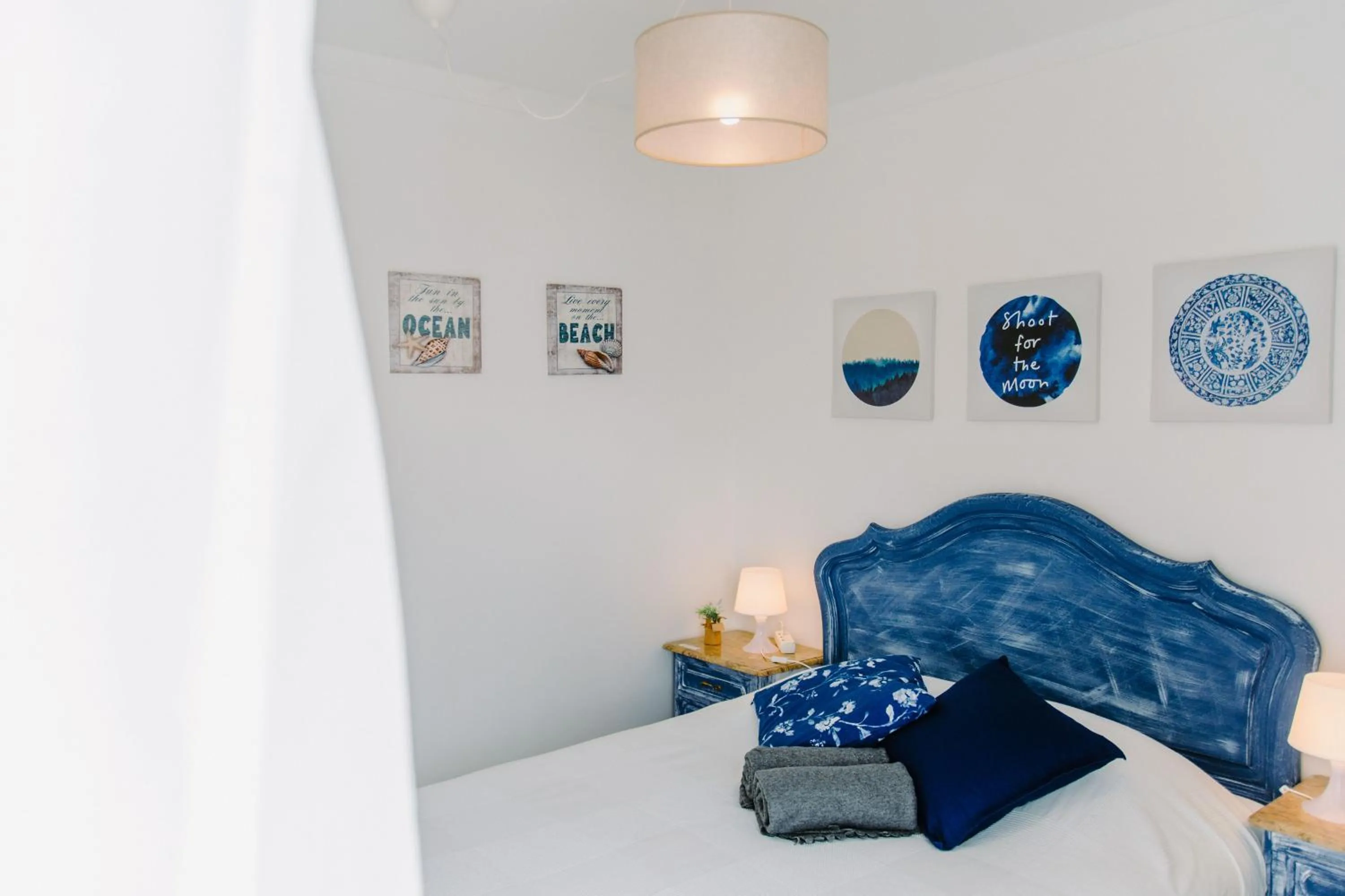 Bedroom, Bed in Paz & Amor Guest House - Peace & Love