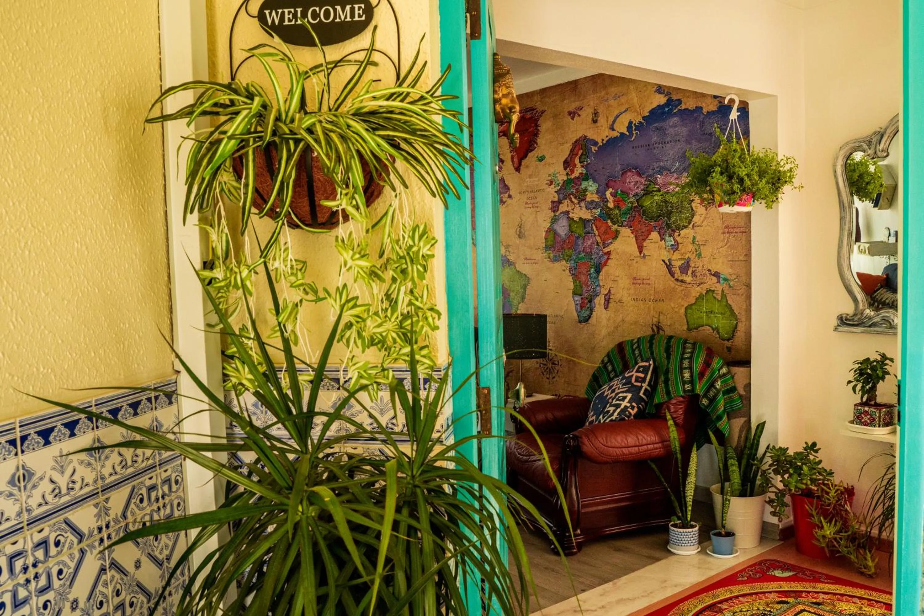 Paz & Amor Guest House - Peace & Love