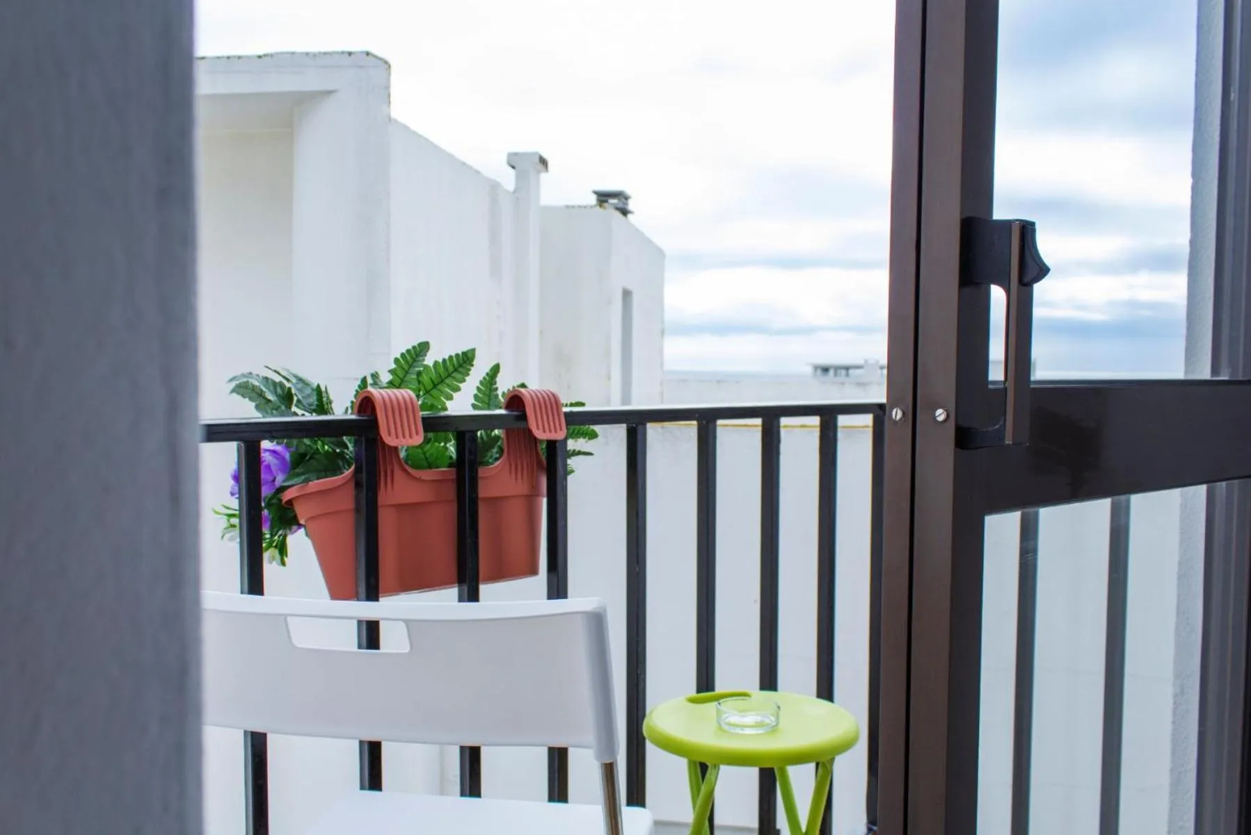 Balcony/Terrace in Paz & Amor Guest House - Peace & Love