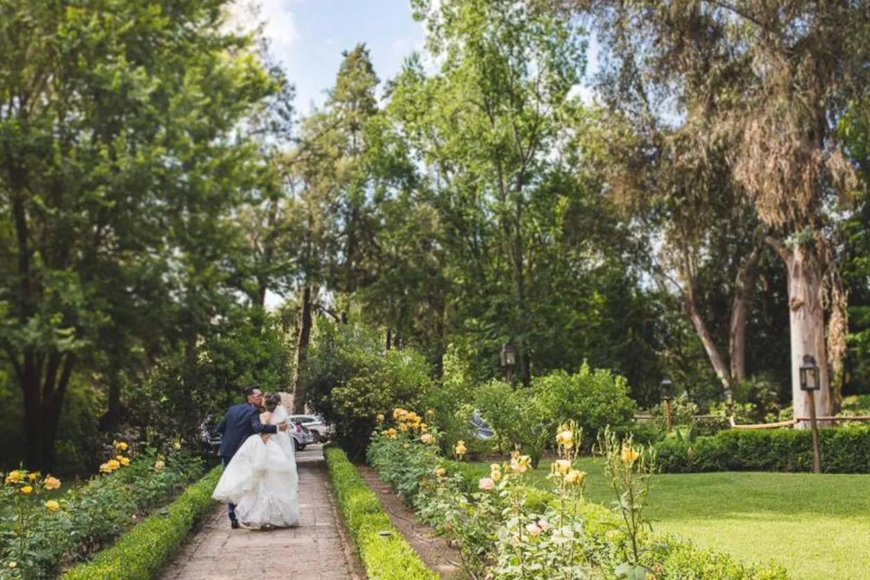 People in Hacienda los Lingues Chile Valle de Colchagua