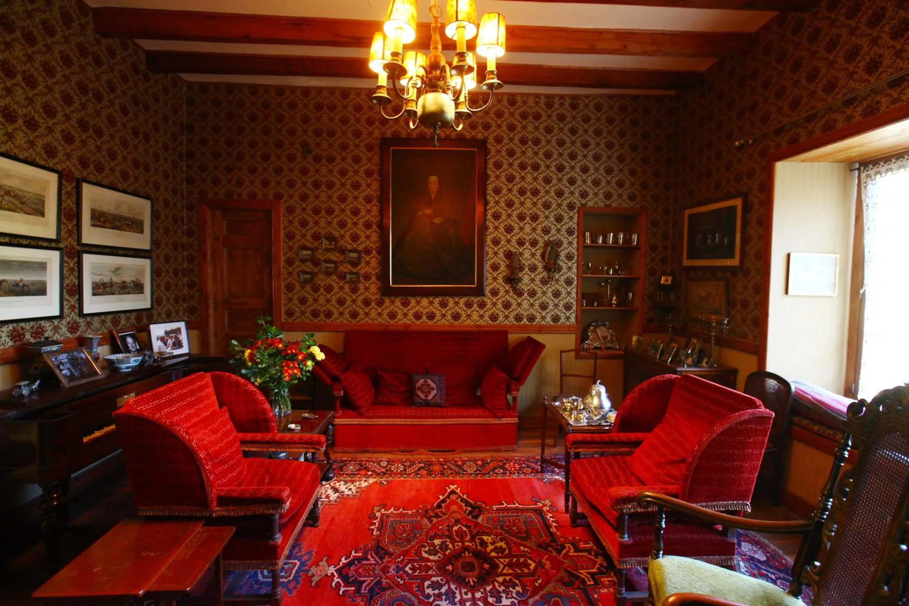 Communal lounge/ TV room in Hacienda los Lingues Chile Valle de Colchagua