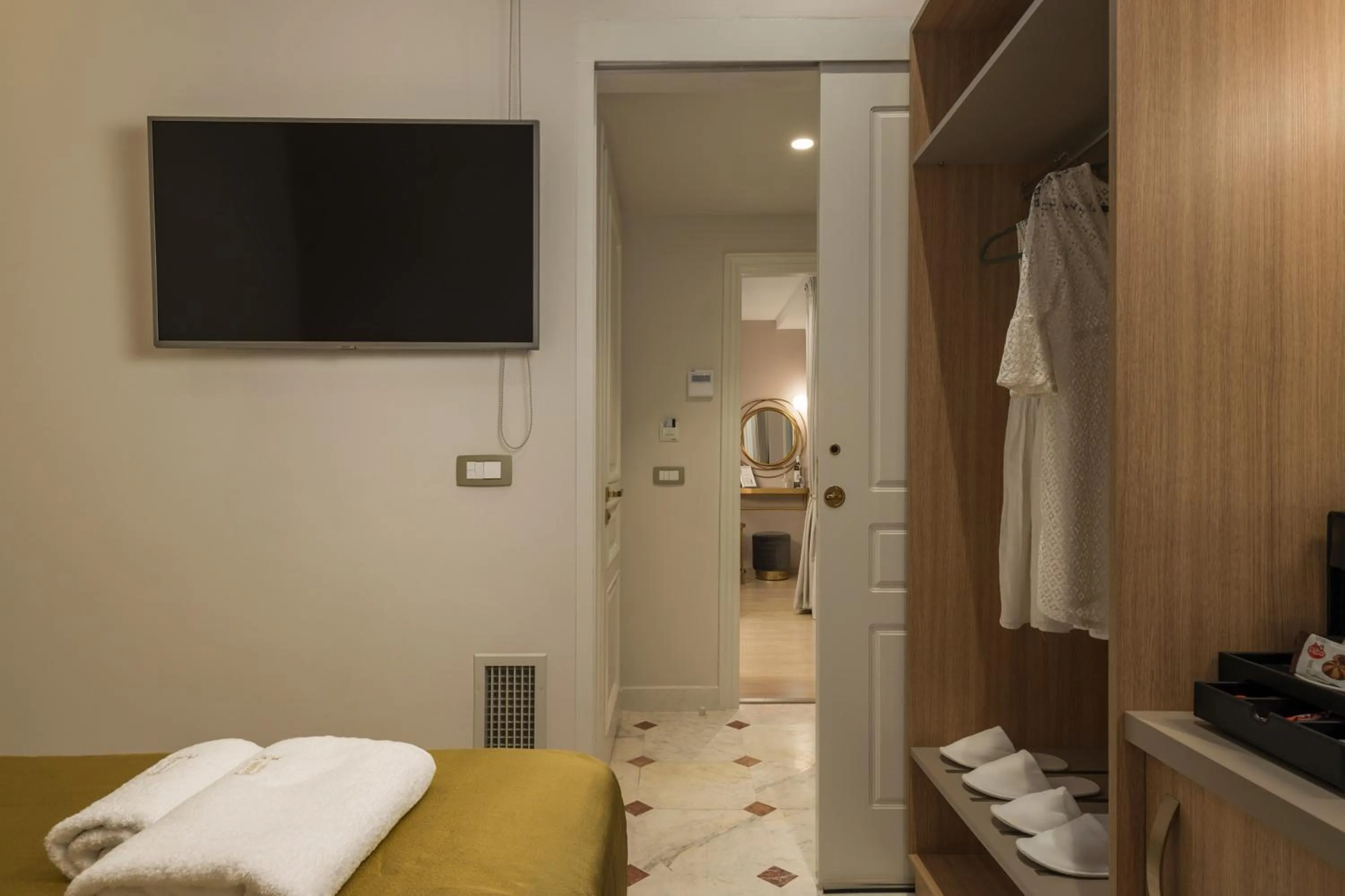 Bed in Plaza 1866 Superior City Rooms